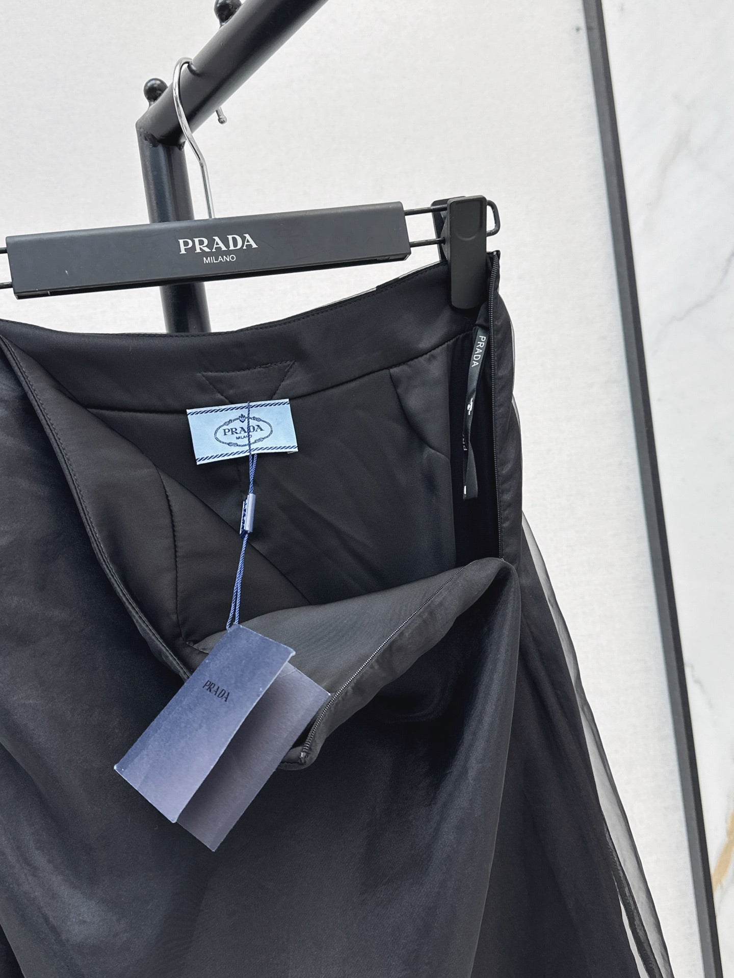 Pra* 25ss fitted mesh midi skirt