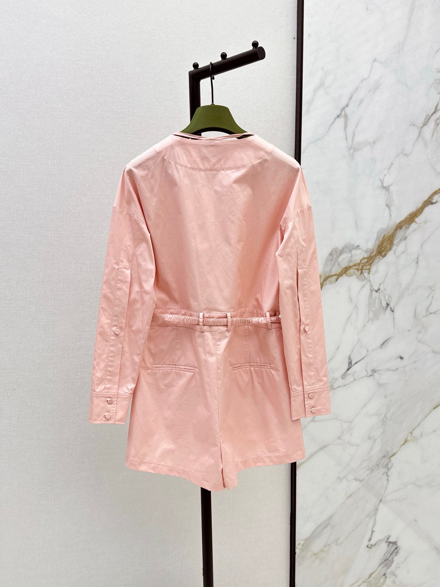 Gu* 25ss tied collar belt jumpsuit