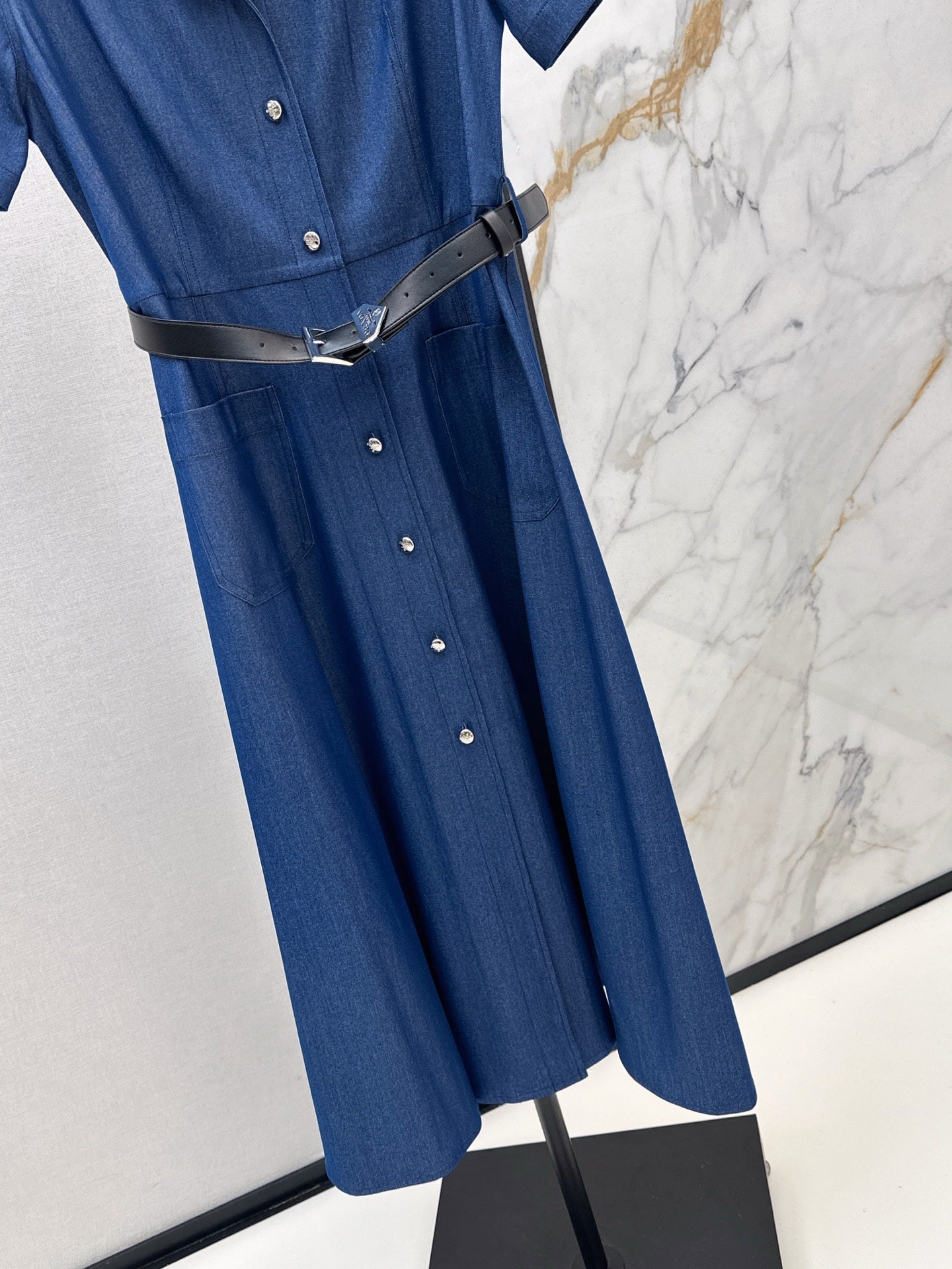 Pra* 25ss mid-length belted denim dress