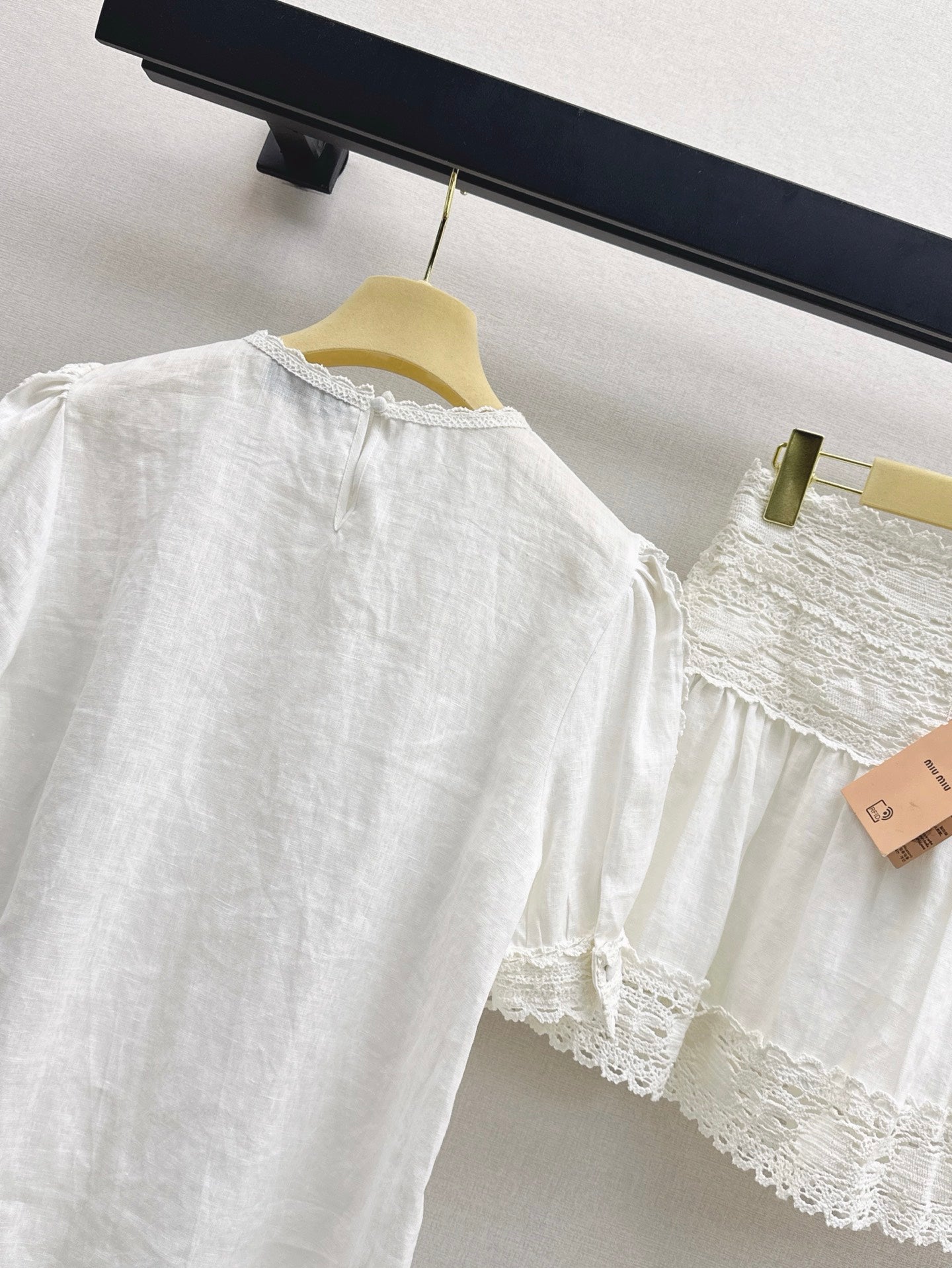 M*u 25ss lace shirt and shorts linen suit