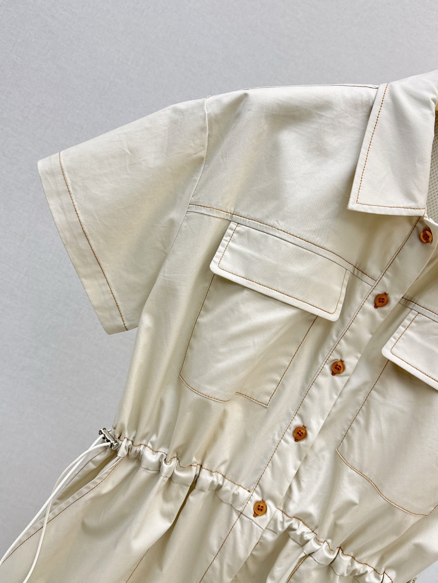 M*u 25ss embroidered cargo waist dress