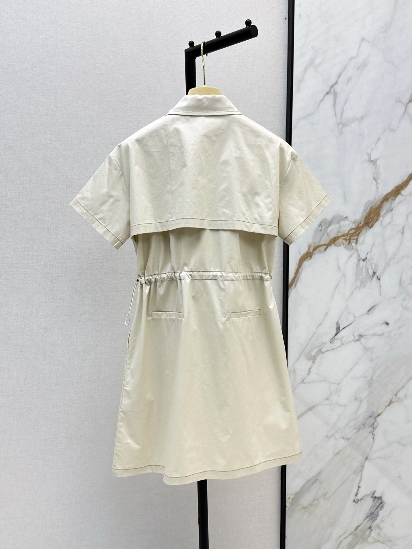 M*u 25ss embroidered cargo waist dress