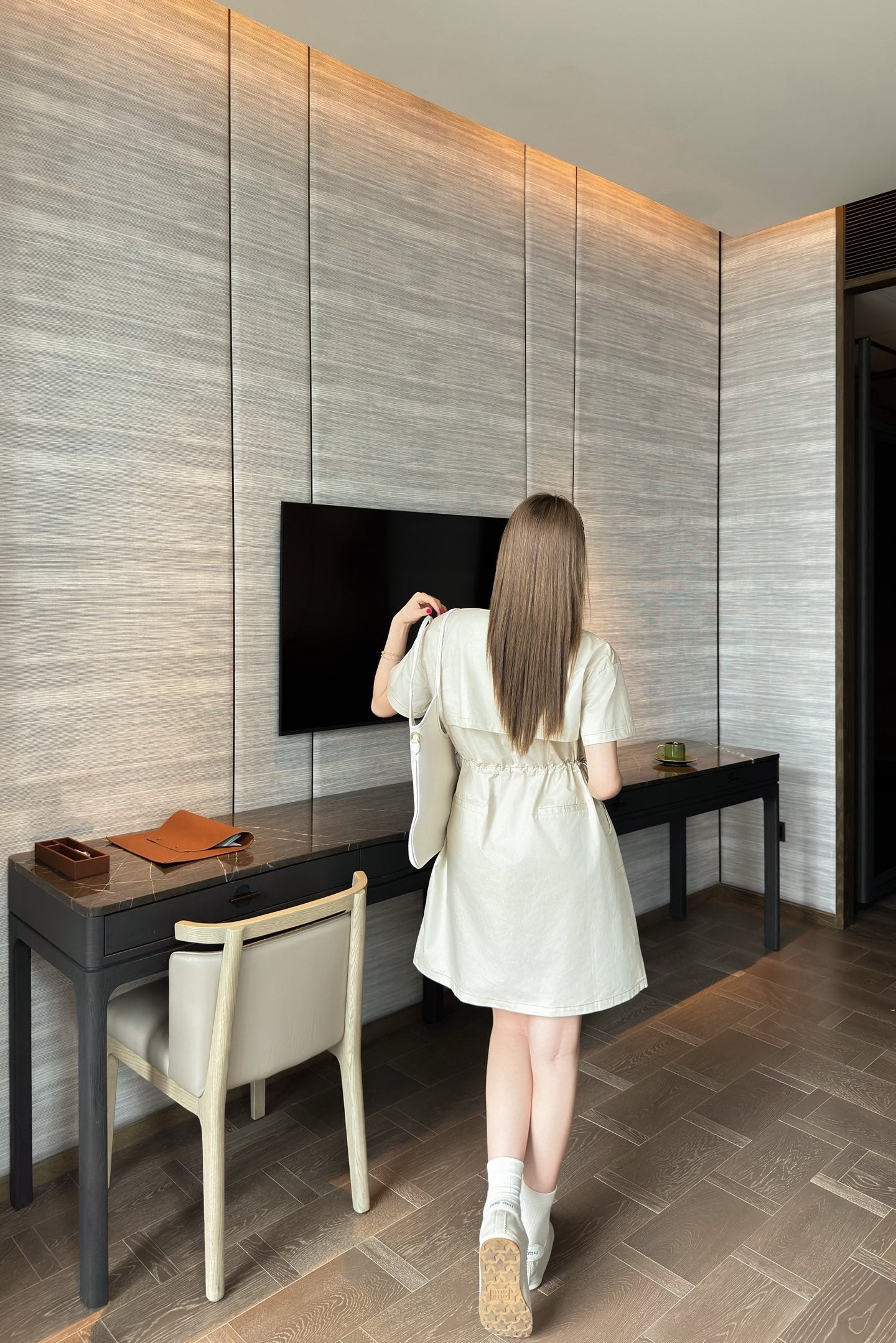 M*u 25ss embroidered cargo waist dress