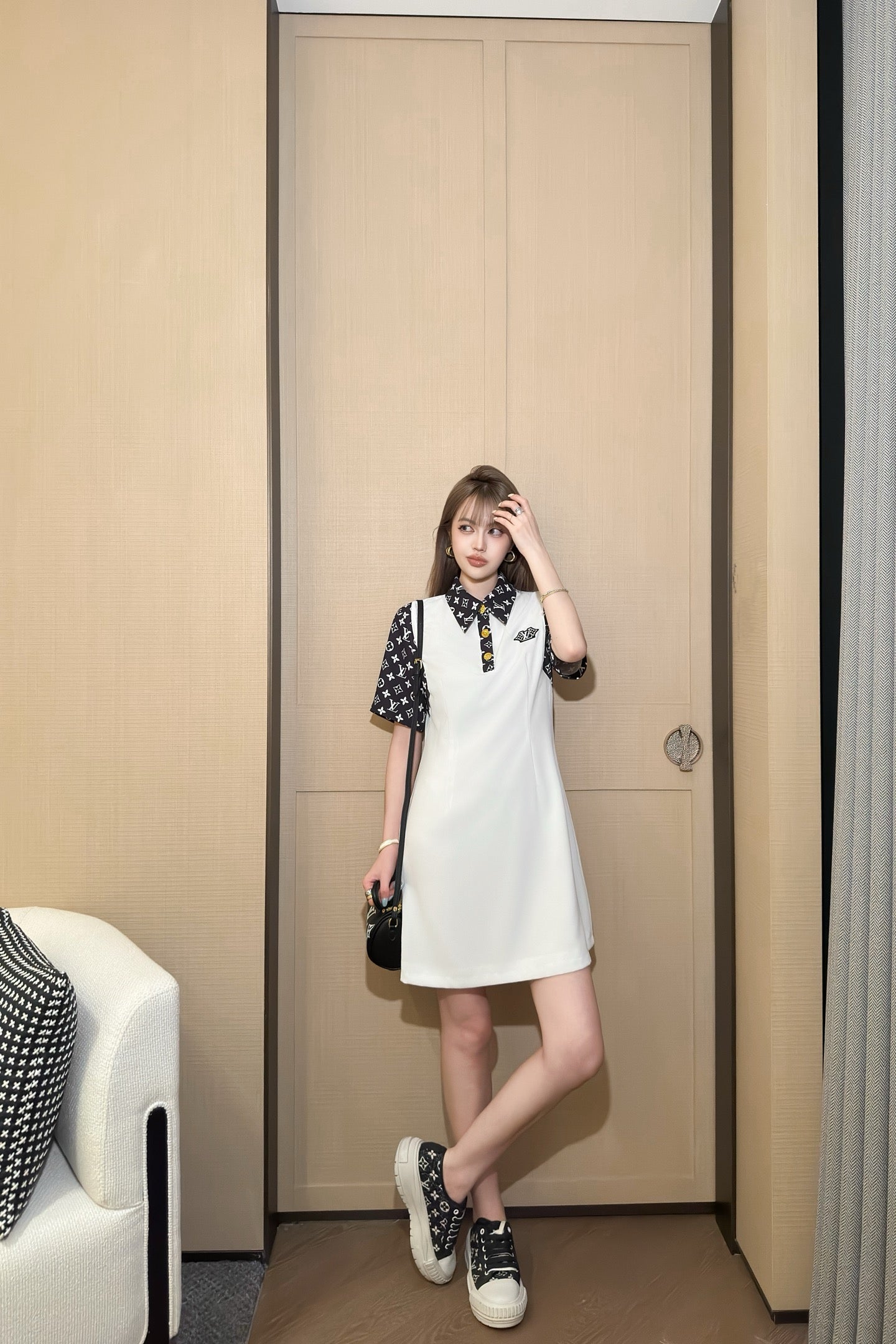 Loui* 25ss monogram sleeve polo dress