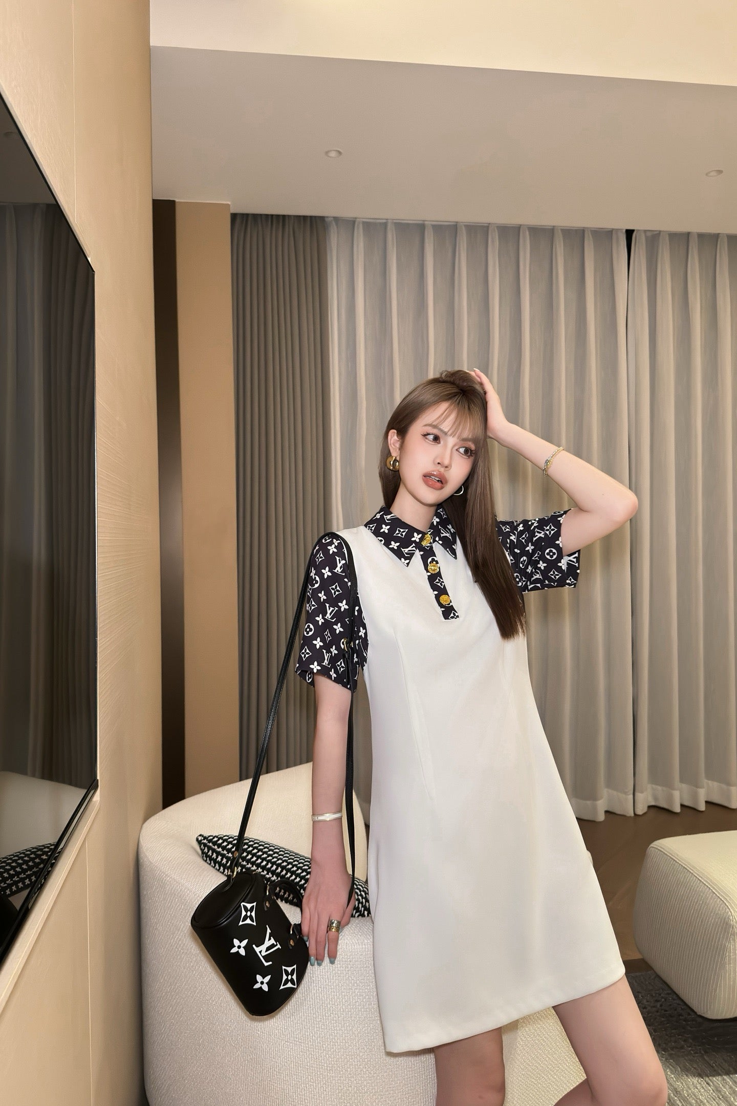Loui* 25ss monogram sleeve polo dress