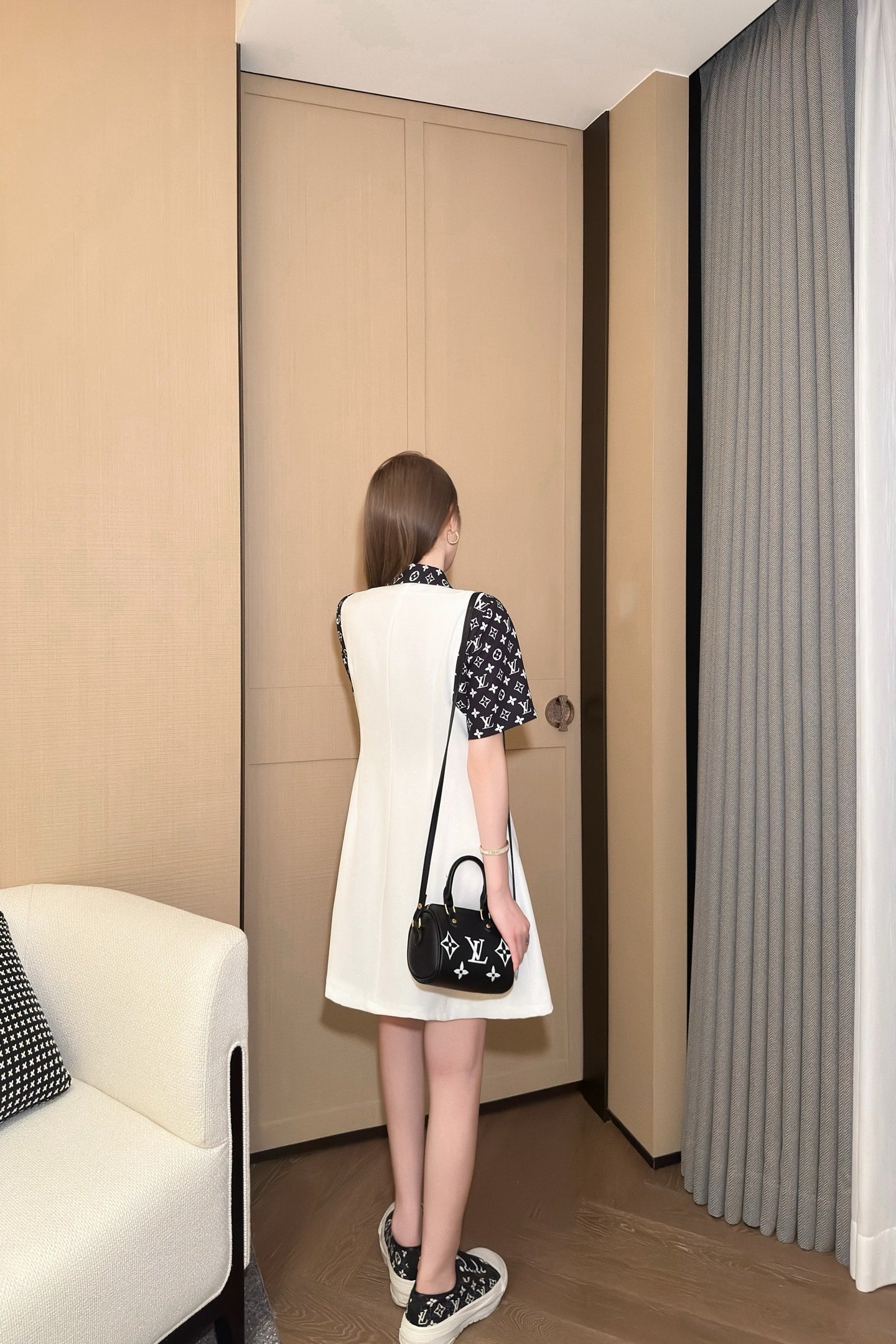 Loui* 25ss monogram sleeve polo dress