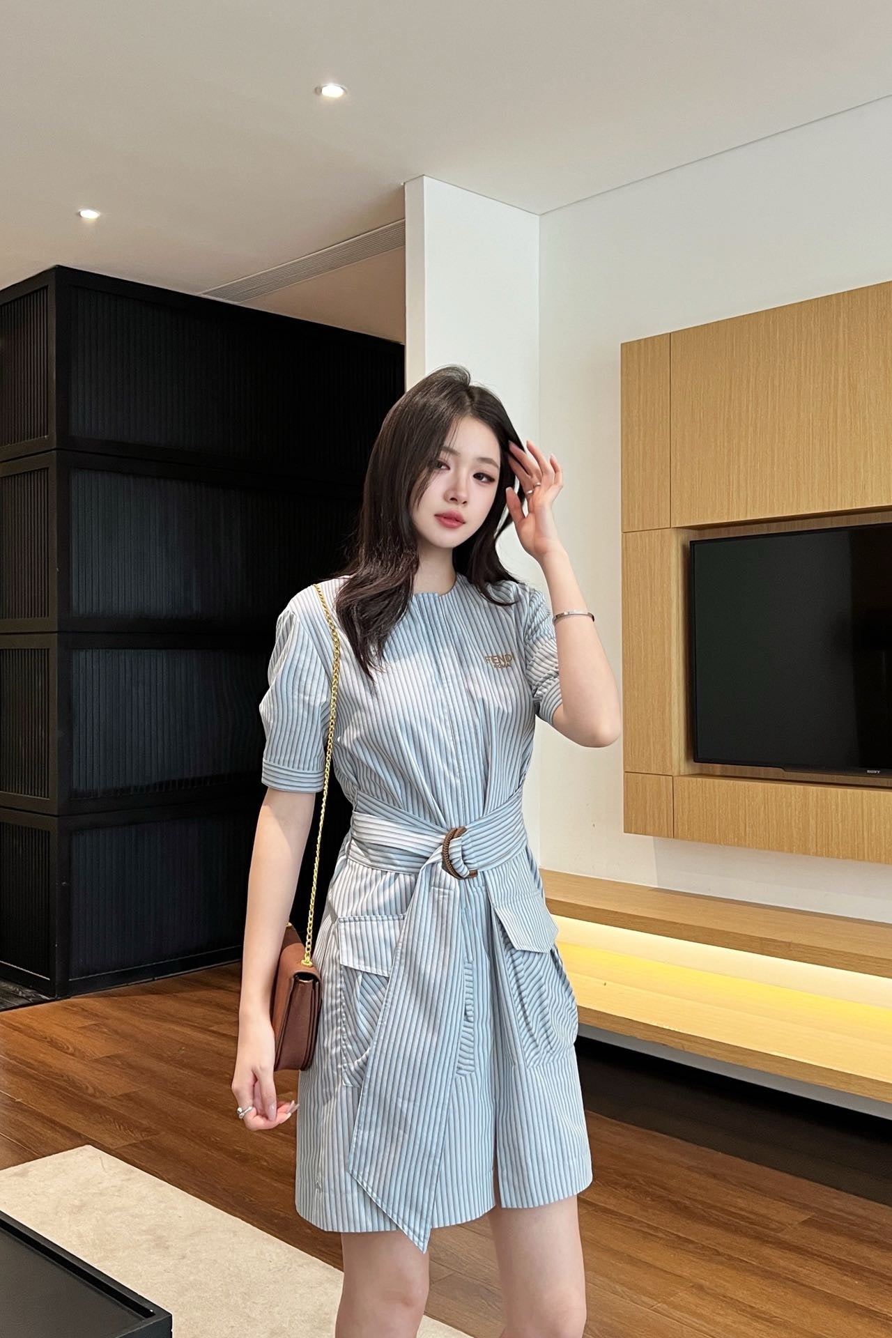 Fd* 25ss short-sleeve belted minidress