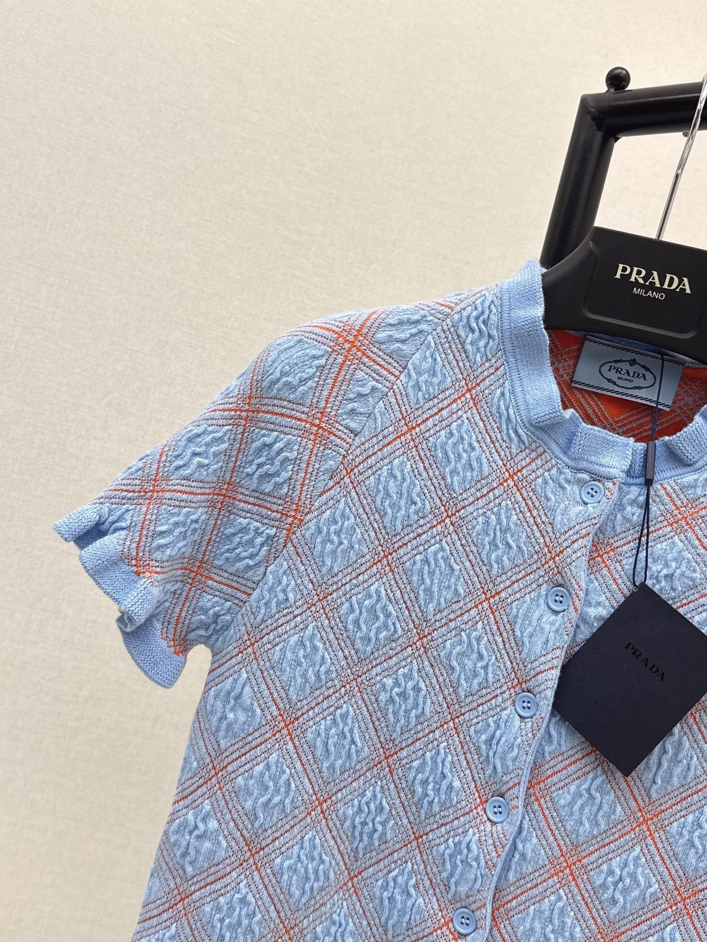 Pra* 25ss pleated hem sweater