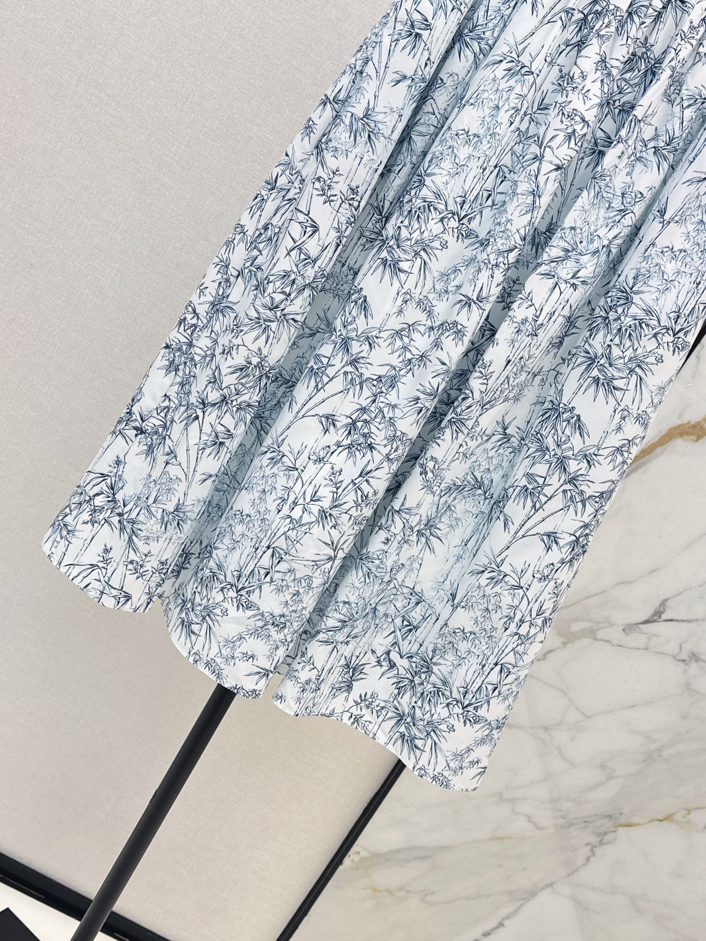 D*r 25ss mid-length printed skirt