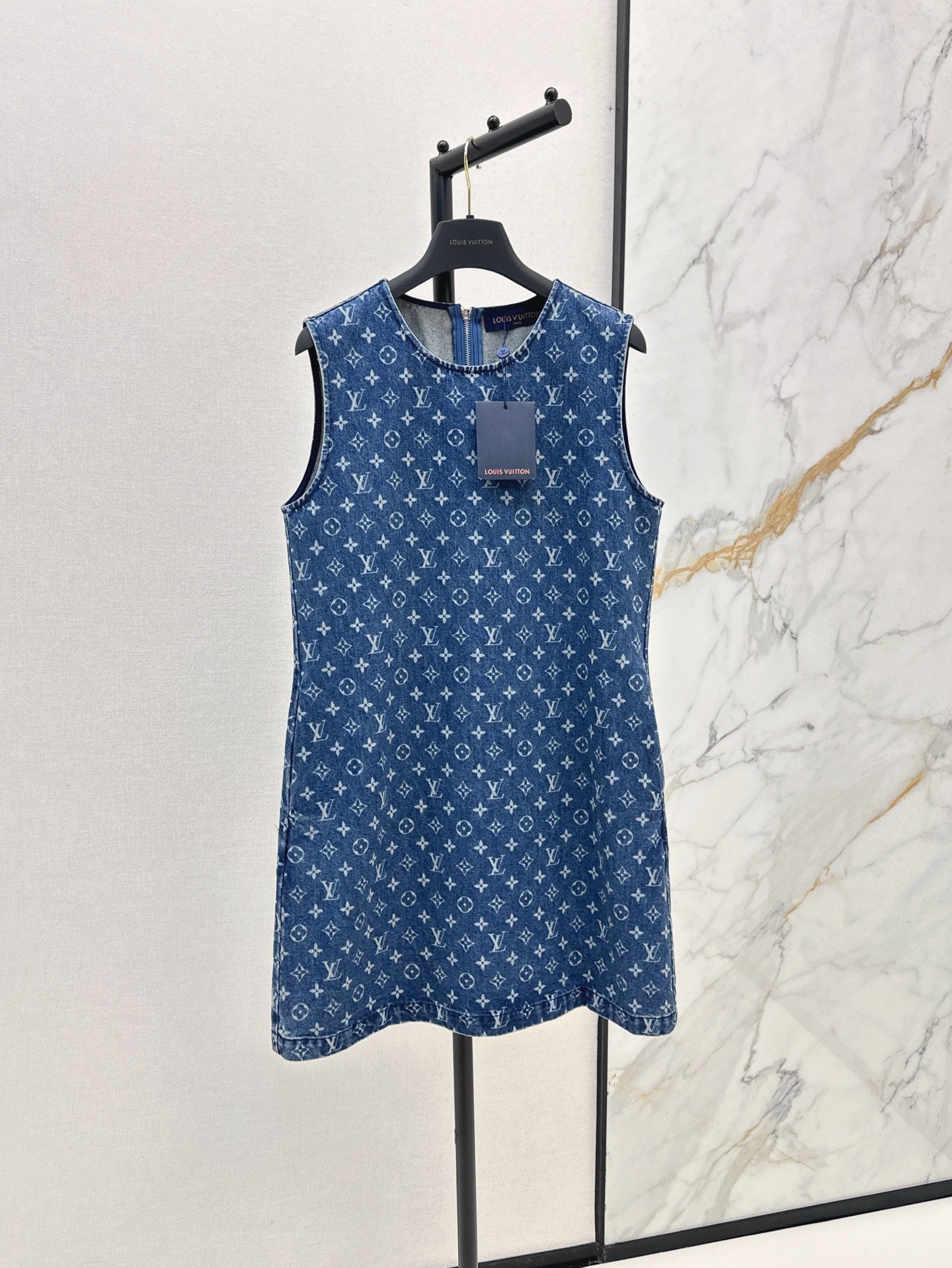 Loui* 25ss short monogram denim dress