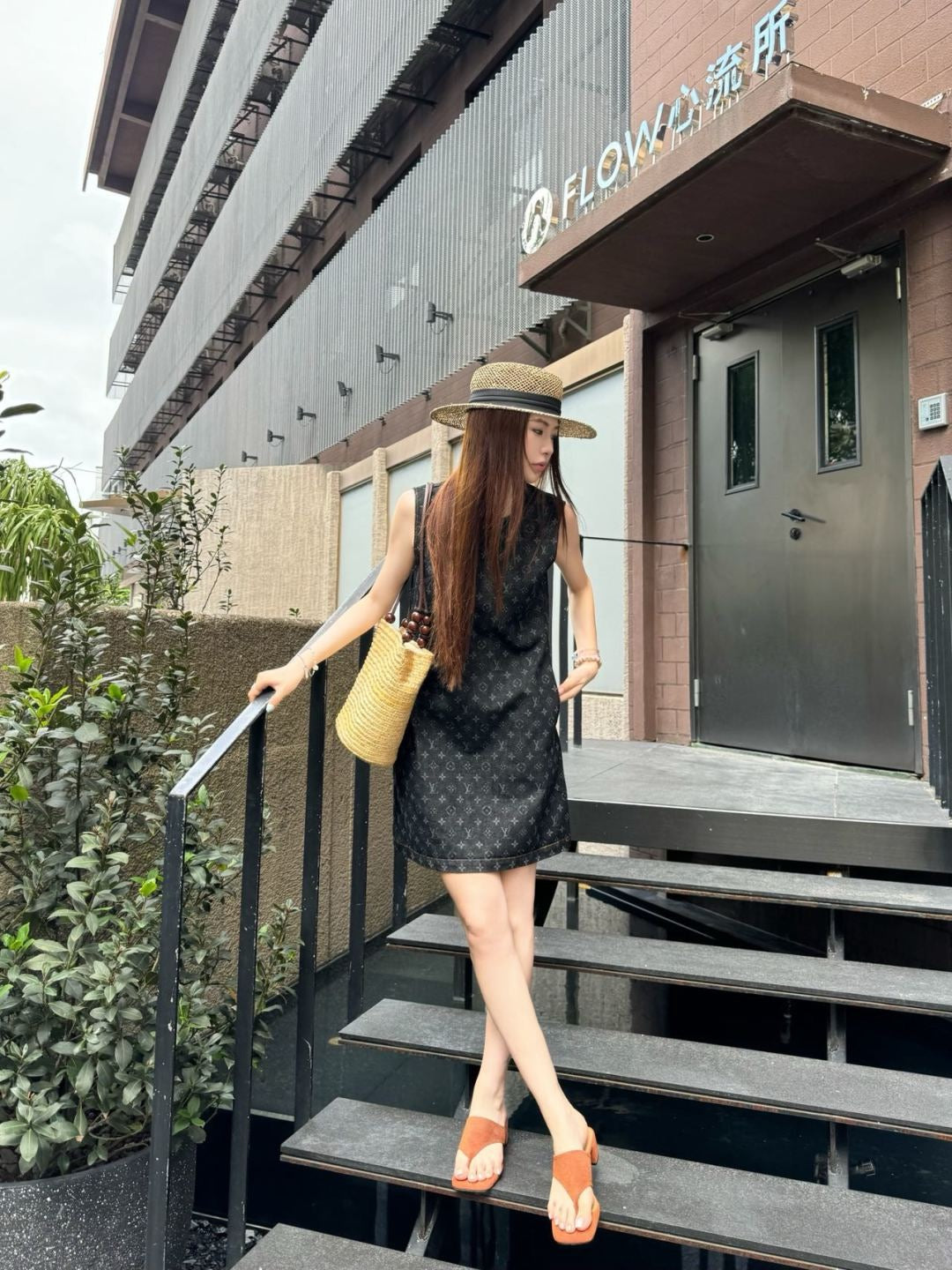 Loui* 25ss short monogram denim dress