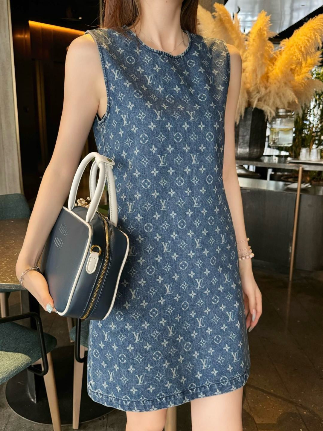 Loui* 25ss short monogram denim dress