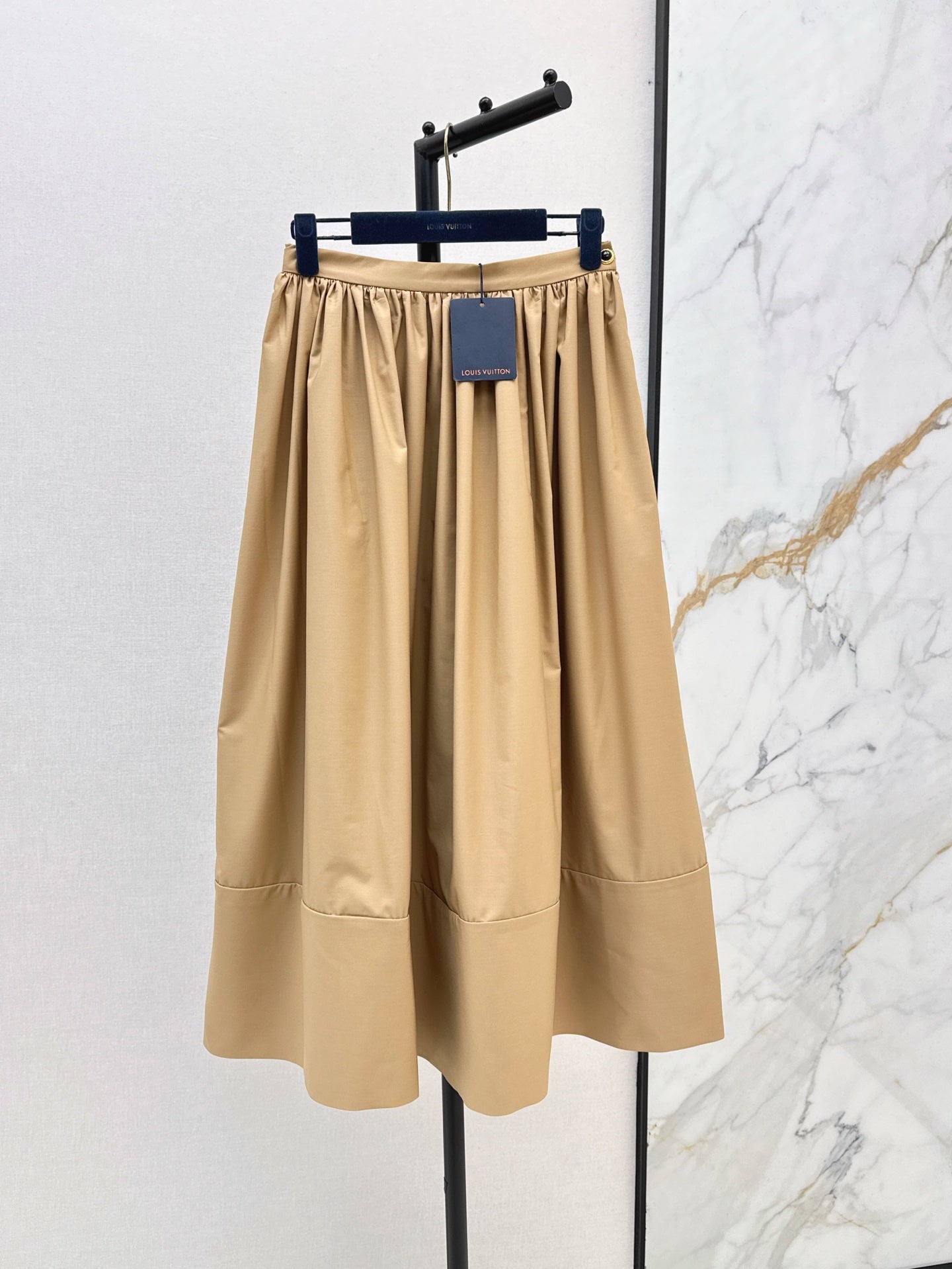 Loui* 25ss XL hem midi skirt