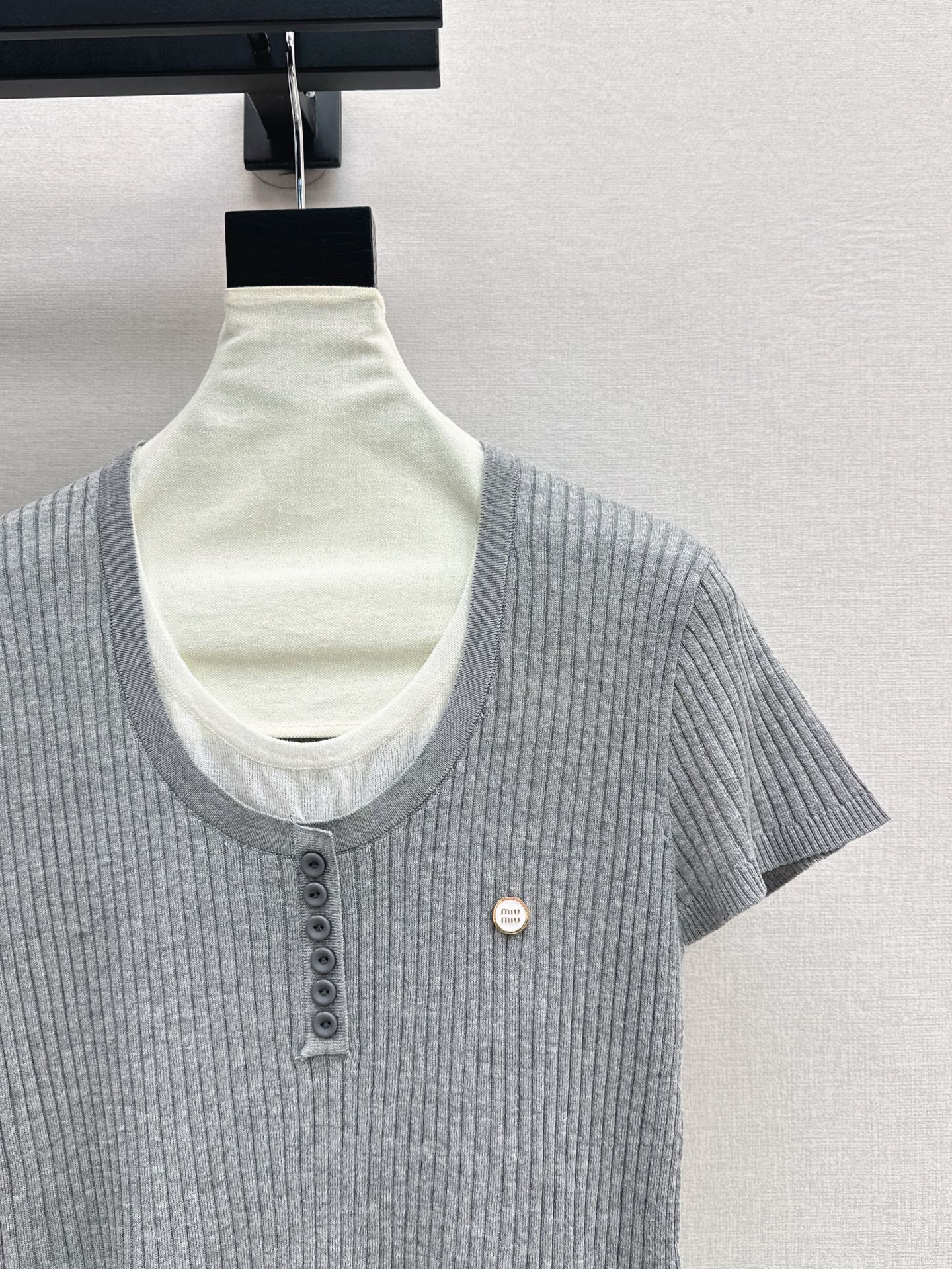 M*u 25ss crew neck short-sleeve sweater