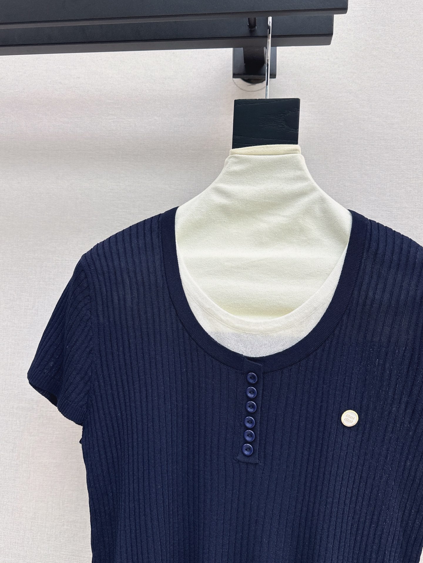 M*u 25ss crew neck short-sleeve sweater