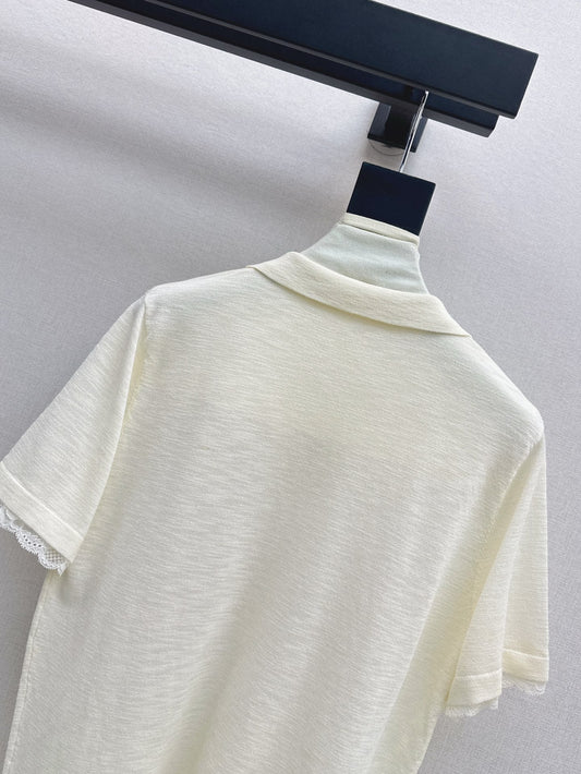 Cel* 25ss lace trim polo sweater