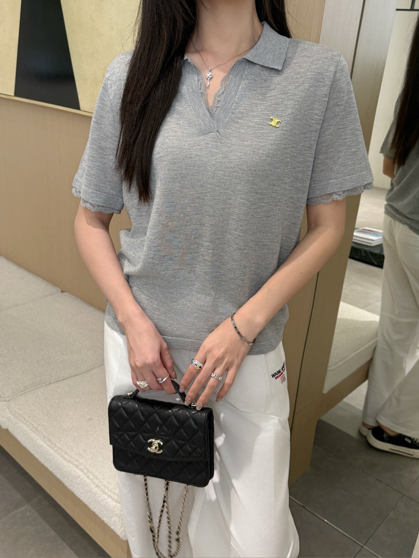 Cel* 25ss lace trim polo sweater