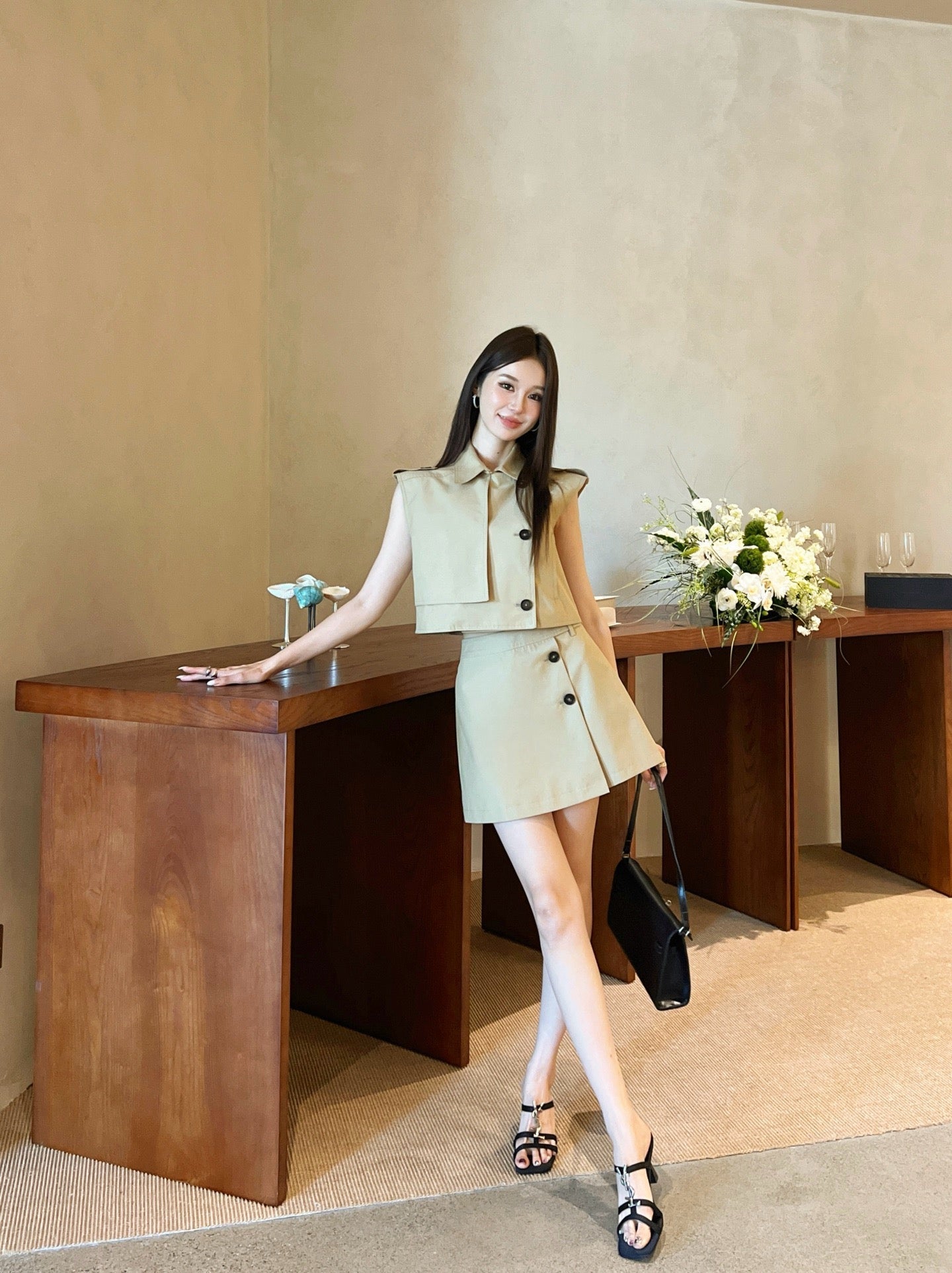 YS* 25ss cargo sleeveless crop top and skort suit