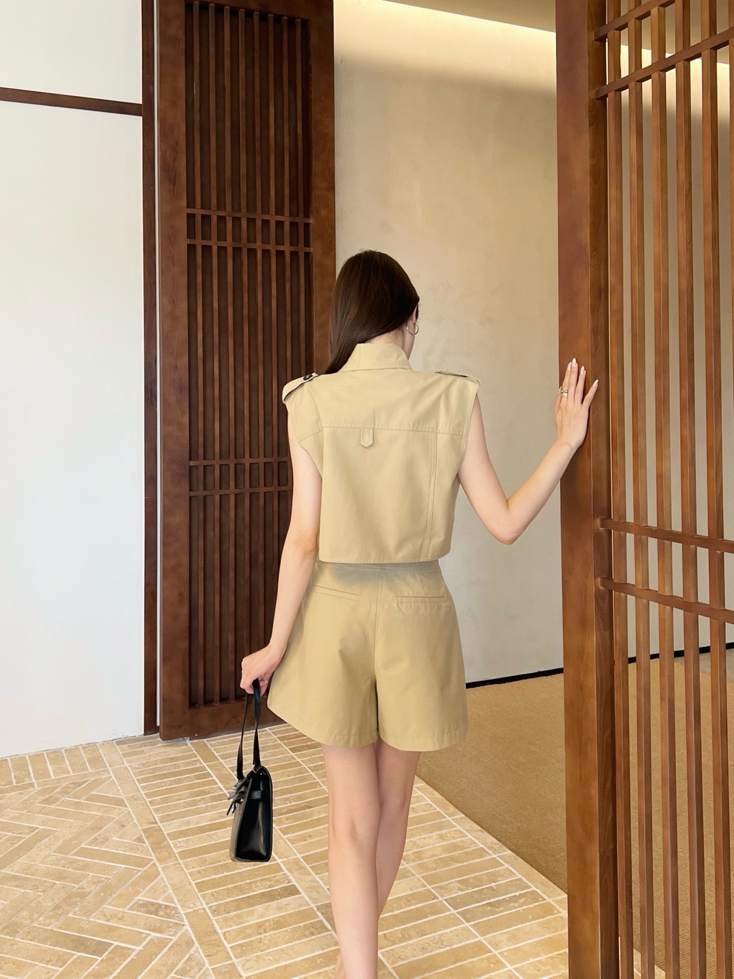 YS* 25ss cargo sleeveless crop top and skort suit
