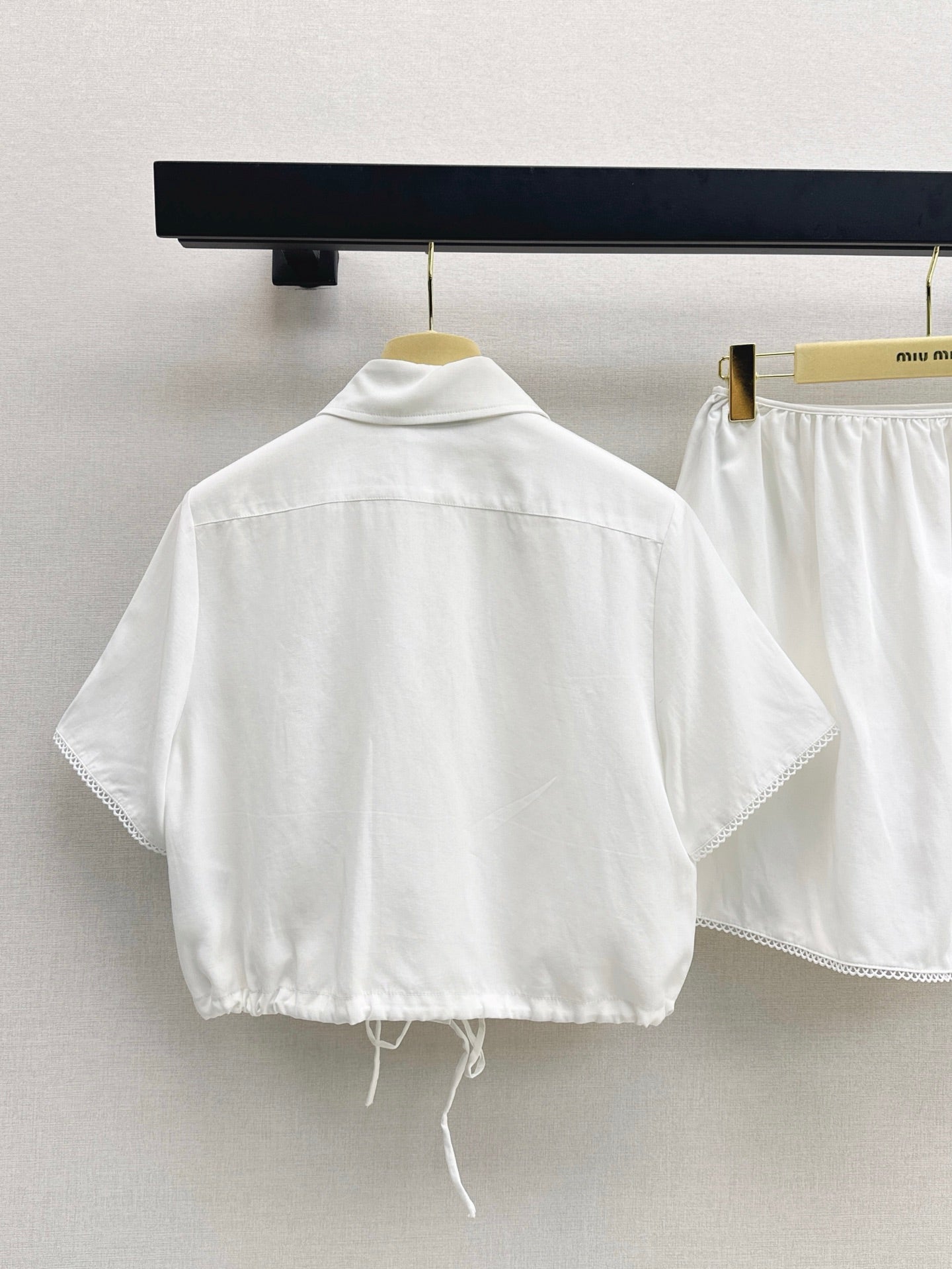 M*u 25ss cropped shirt and miniskirt suit