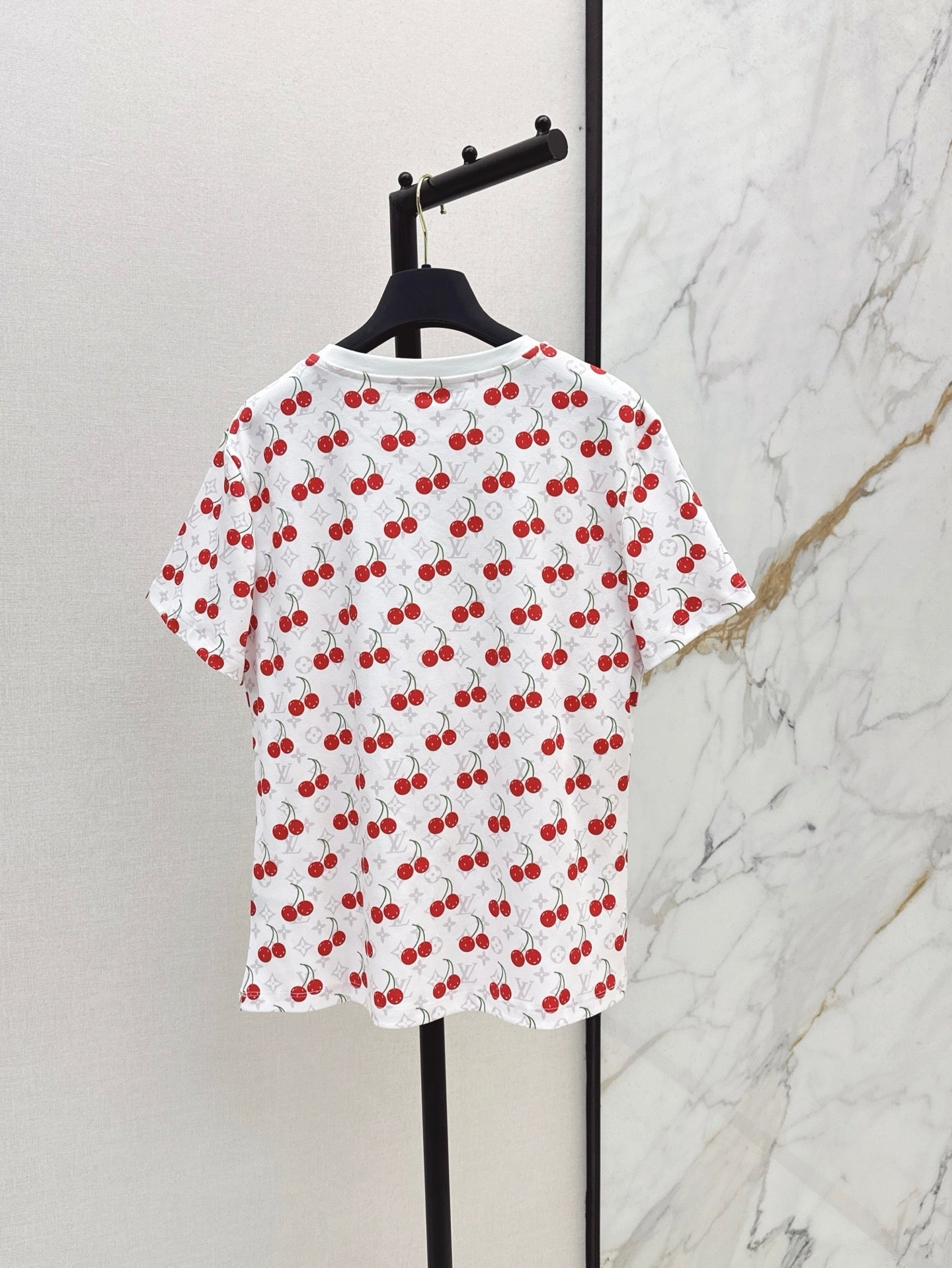 Loui* 25ss monogram cherry cotton t-shirt