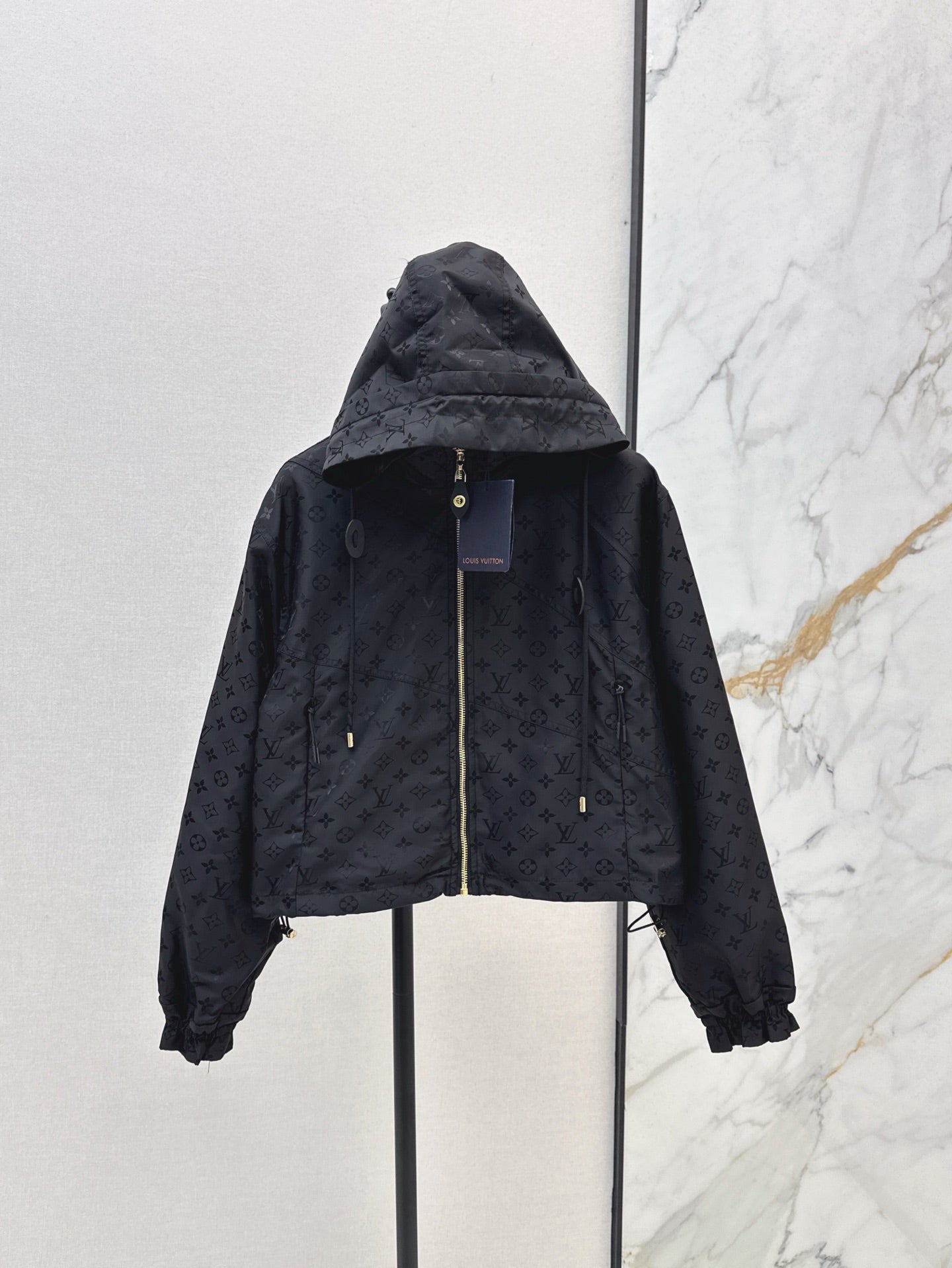 Loui* 25ss monogram cropped windbreaker