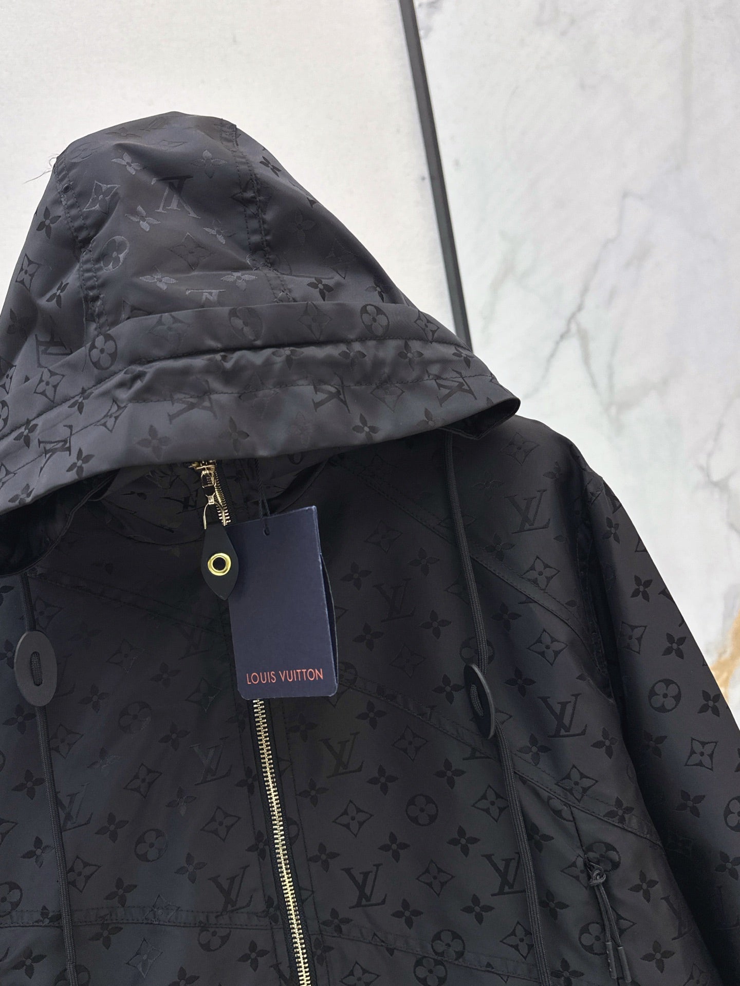 Loui* 25ss monogram cropped windbreaker