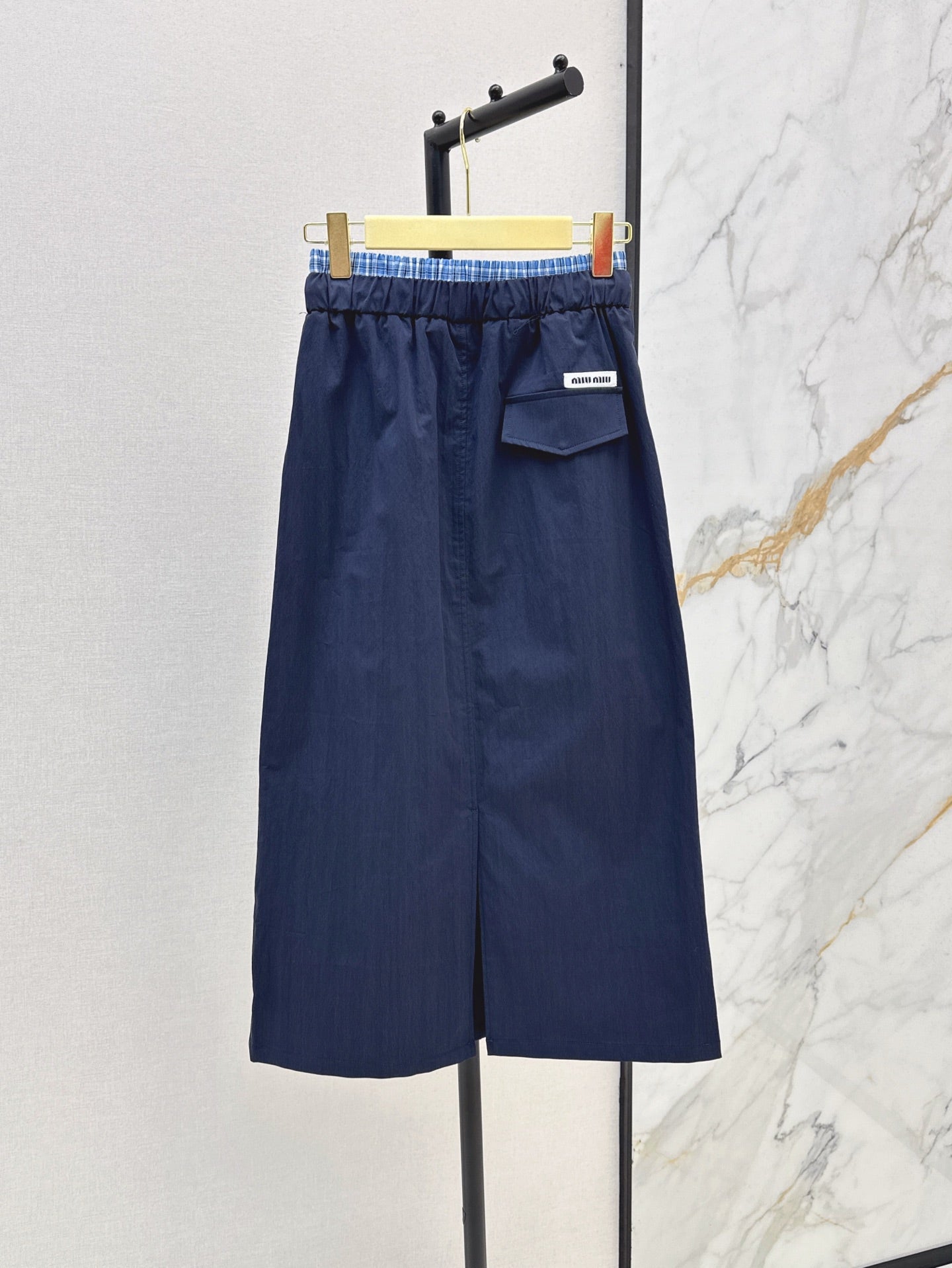 M*u 25ss drawstring waist midi skirt