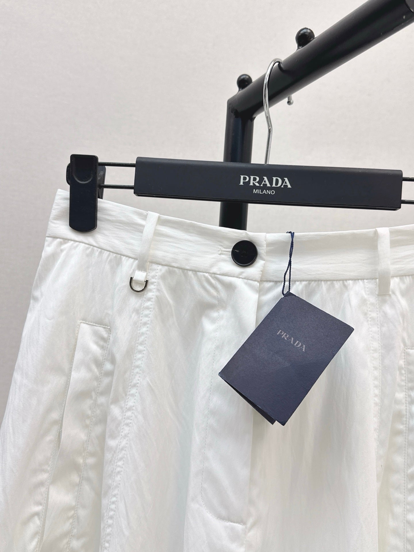 Pra* 25ss Long pleated flared skirt