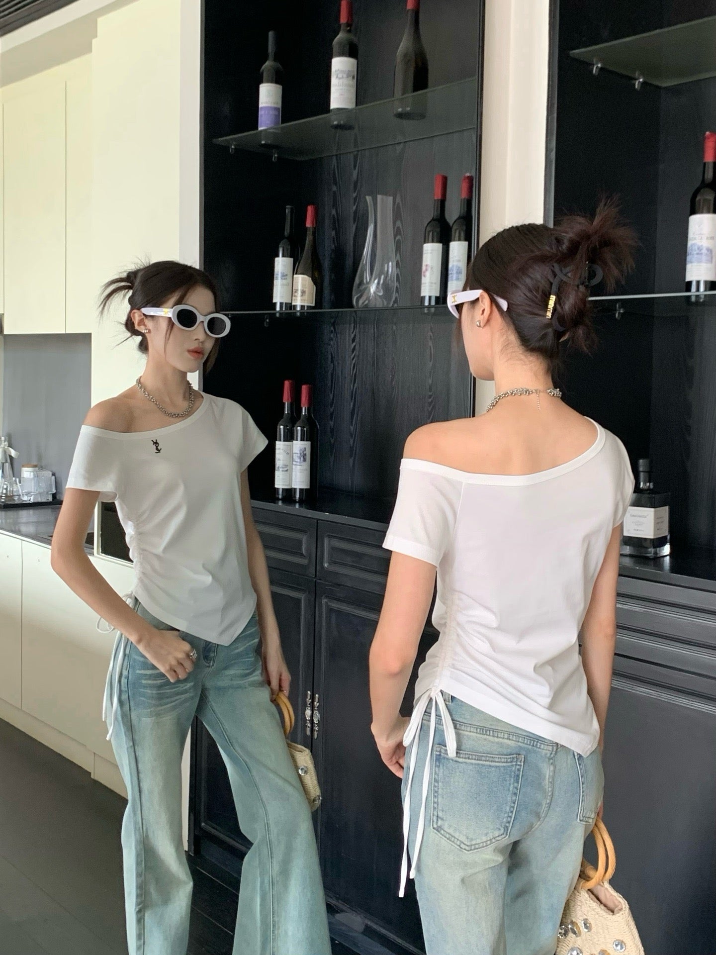 YS* 25ss Off-shoulder top