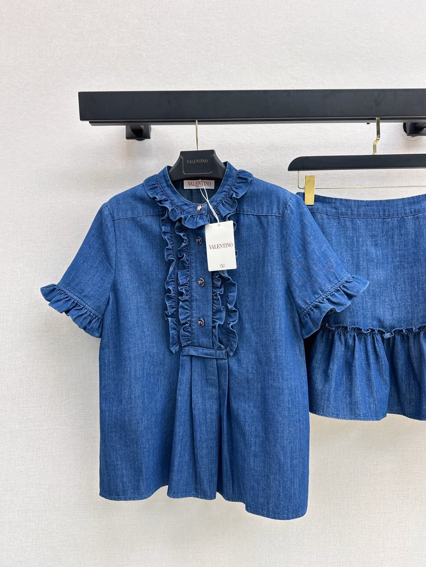 Valen* 25ss ruffiled denim shirt and mini skirt set