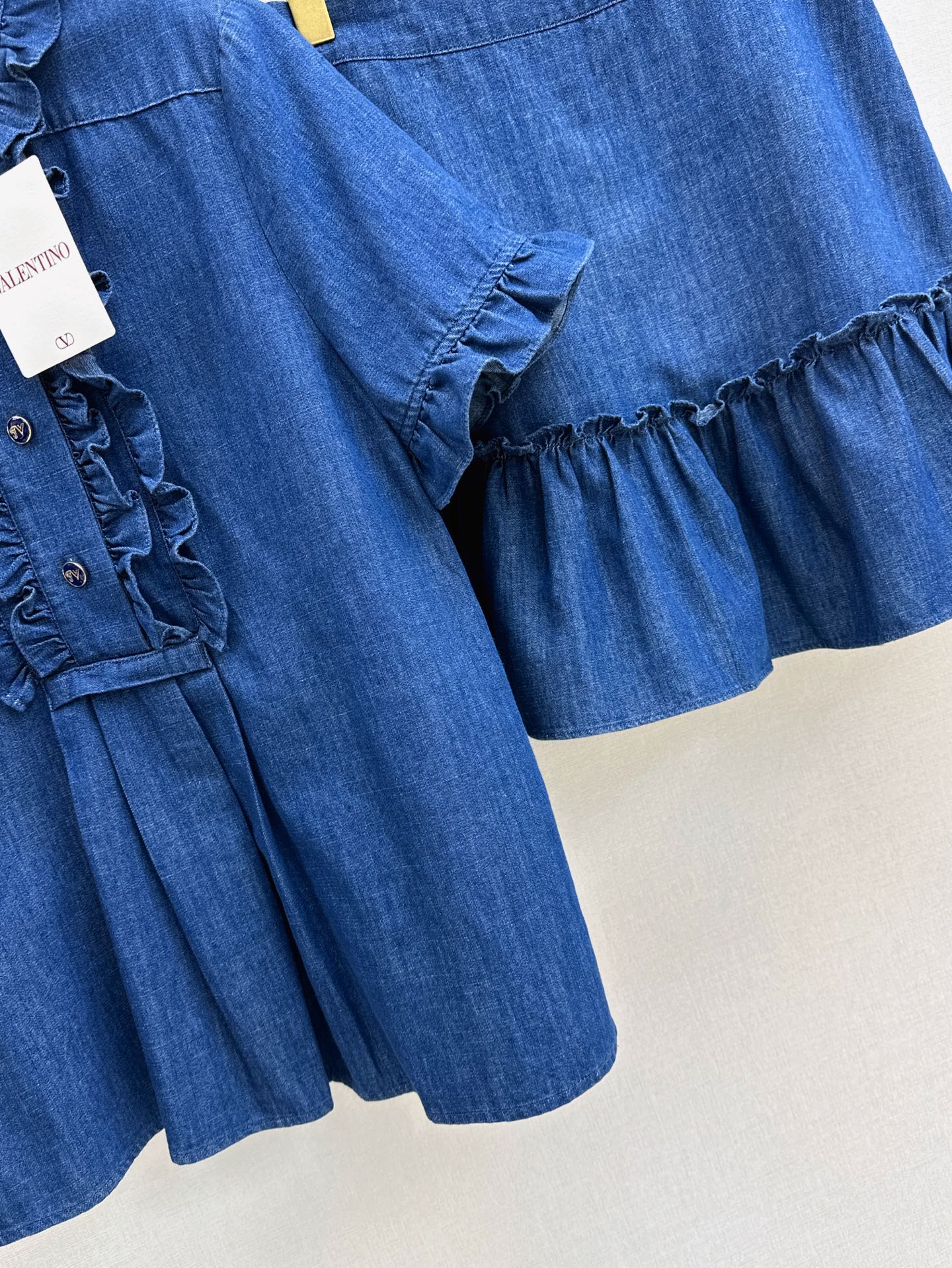 Valen* 25ss ruffiled denim shirt and mini skirt set