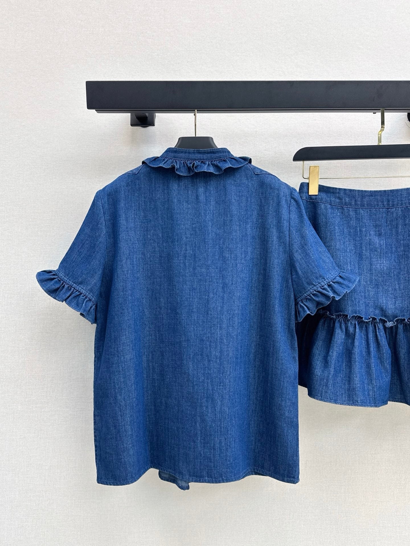 Valen* 25ss ruffiled denim shirt and mini skirt set
