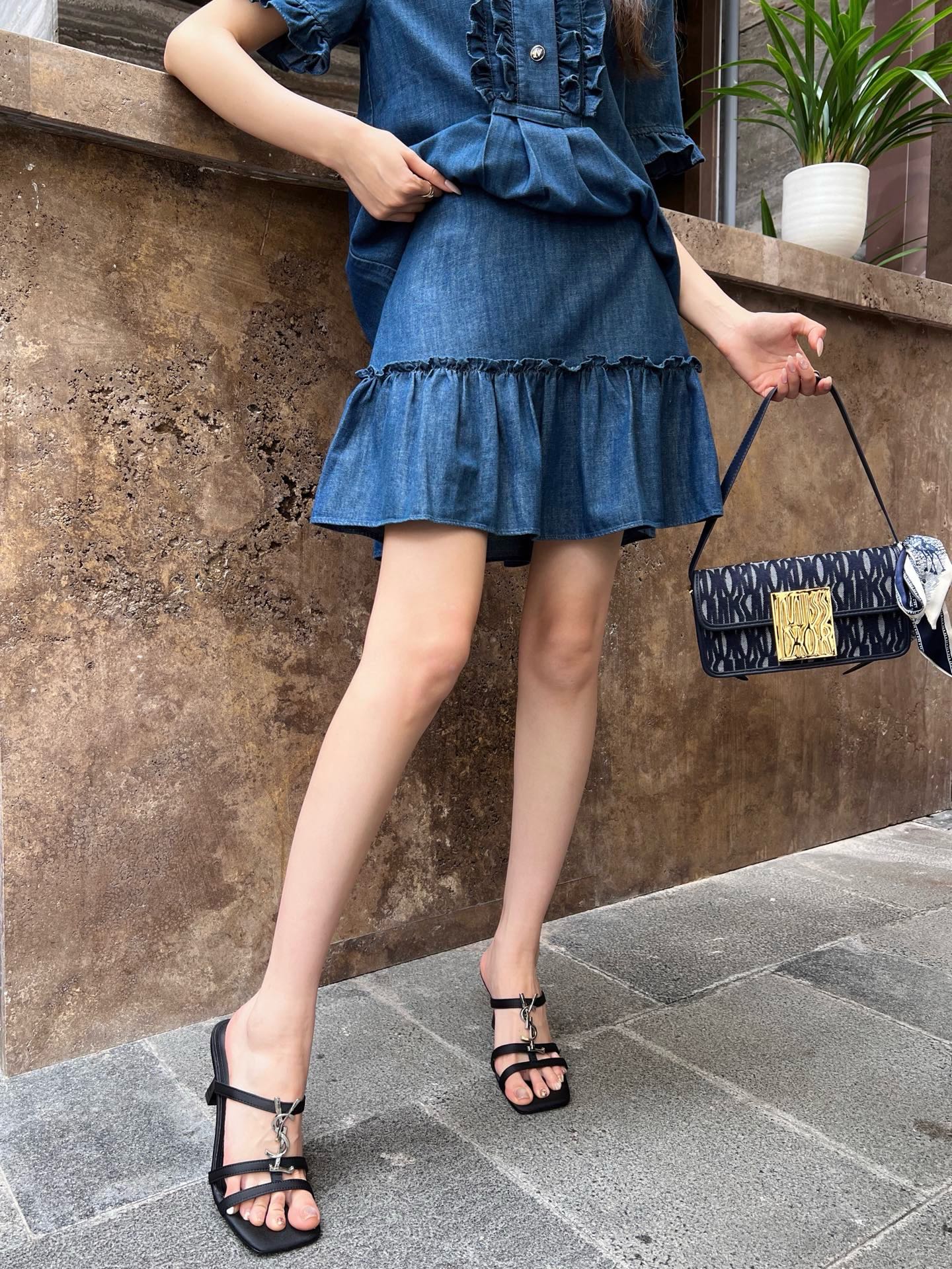 Valen* 25ss ruffiled denim shirt and mini skirt set