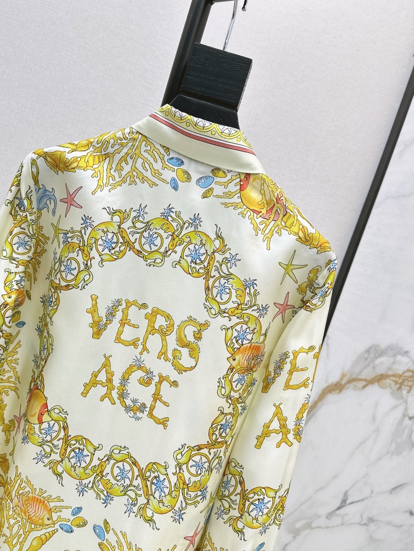 Versa* 25ss Barocco silk shirt