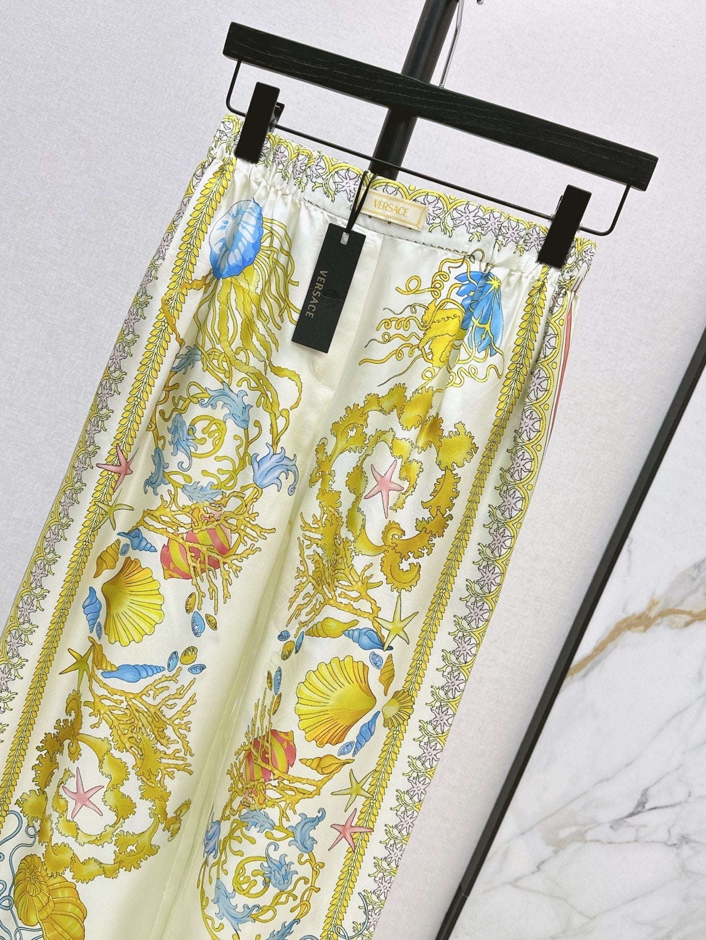 Versa* 25ss Barocco Silk Pants