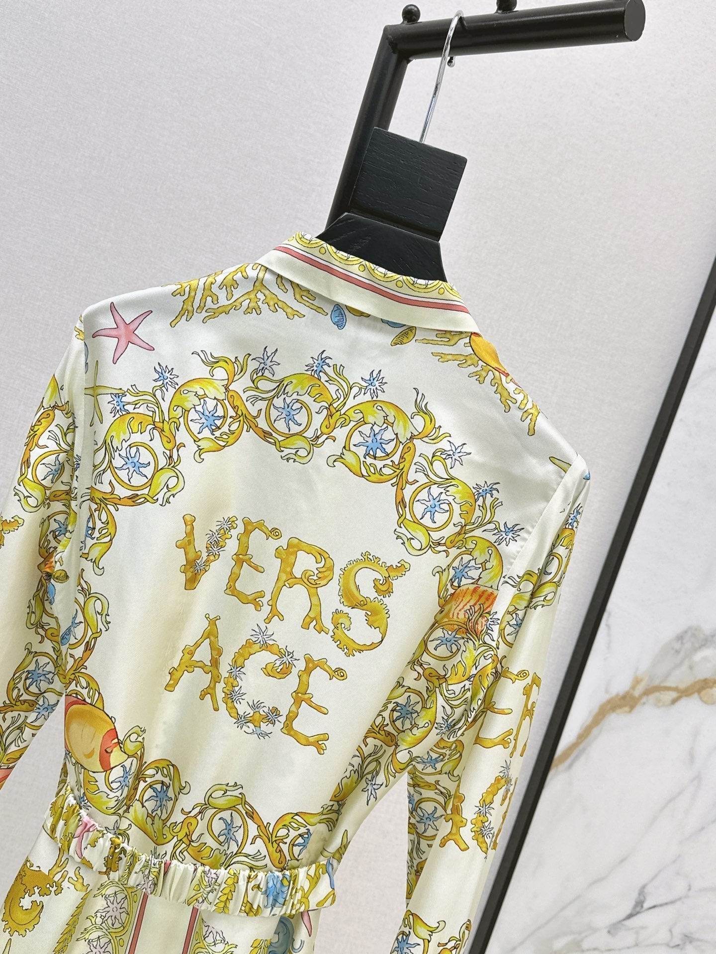 Versa* 25ss Barocco Silk Midi Shirt Dress