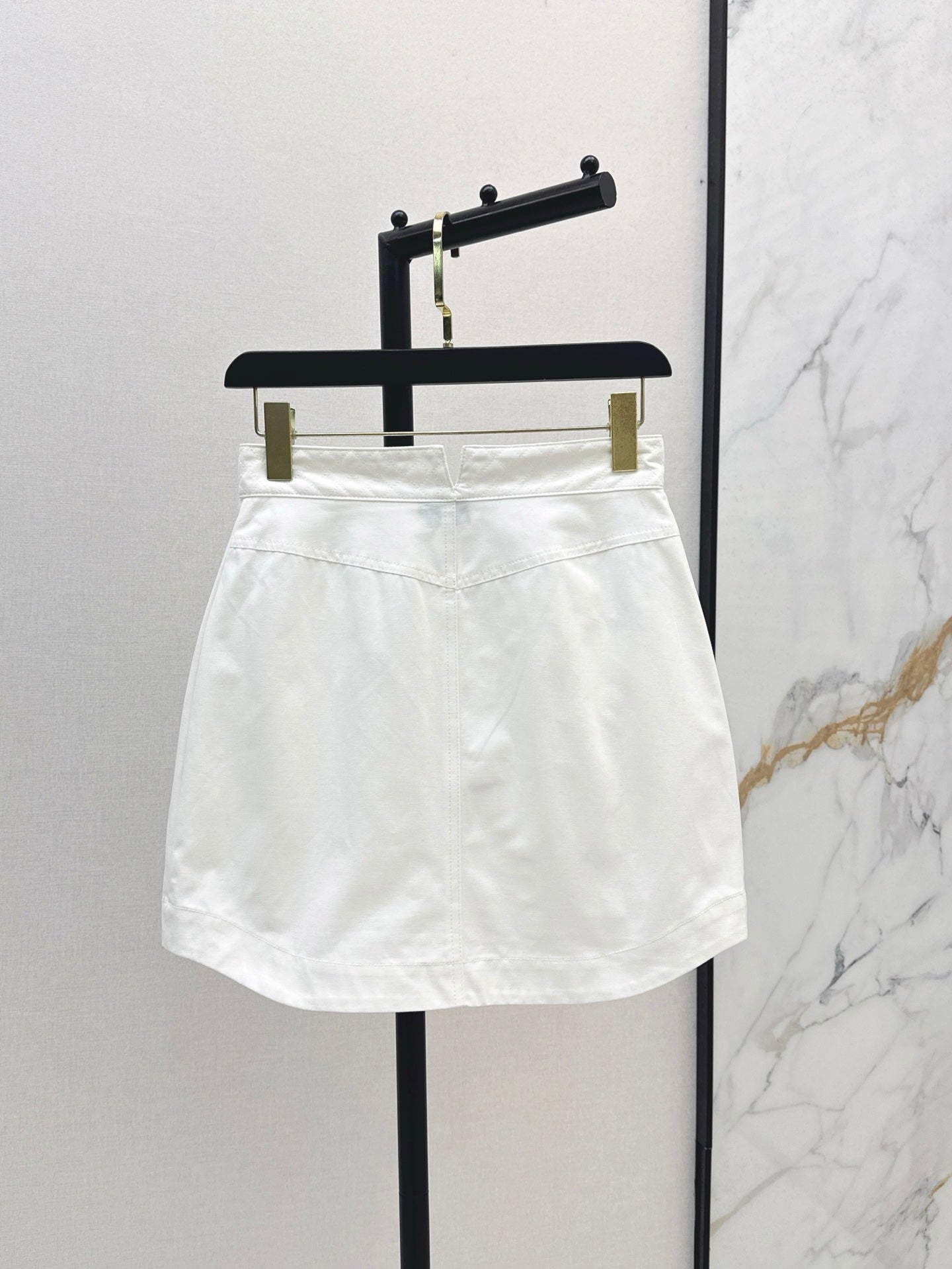 Herm* 25ss  pocket midi skirt