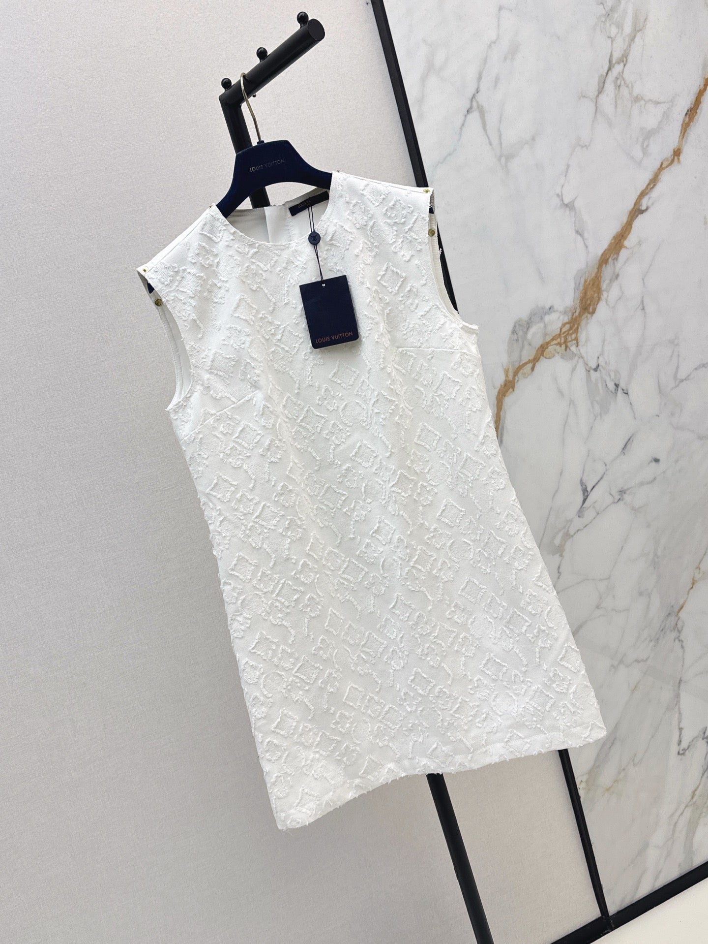 Loui* 25ss monogram jacquard denim dress