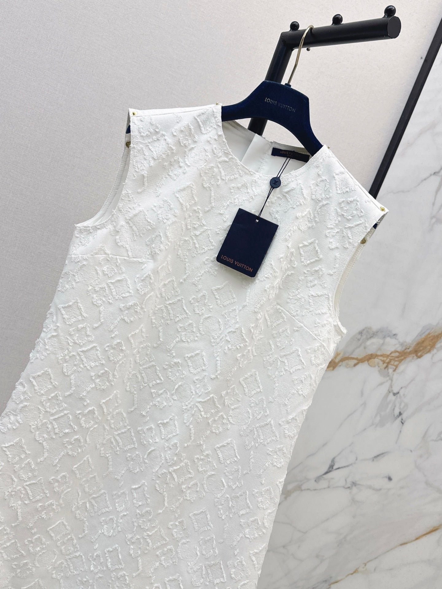 Loui* 25ss monogram jacquard denim dress