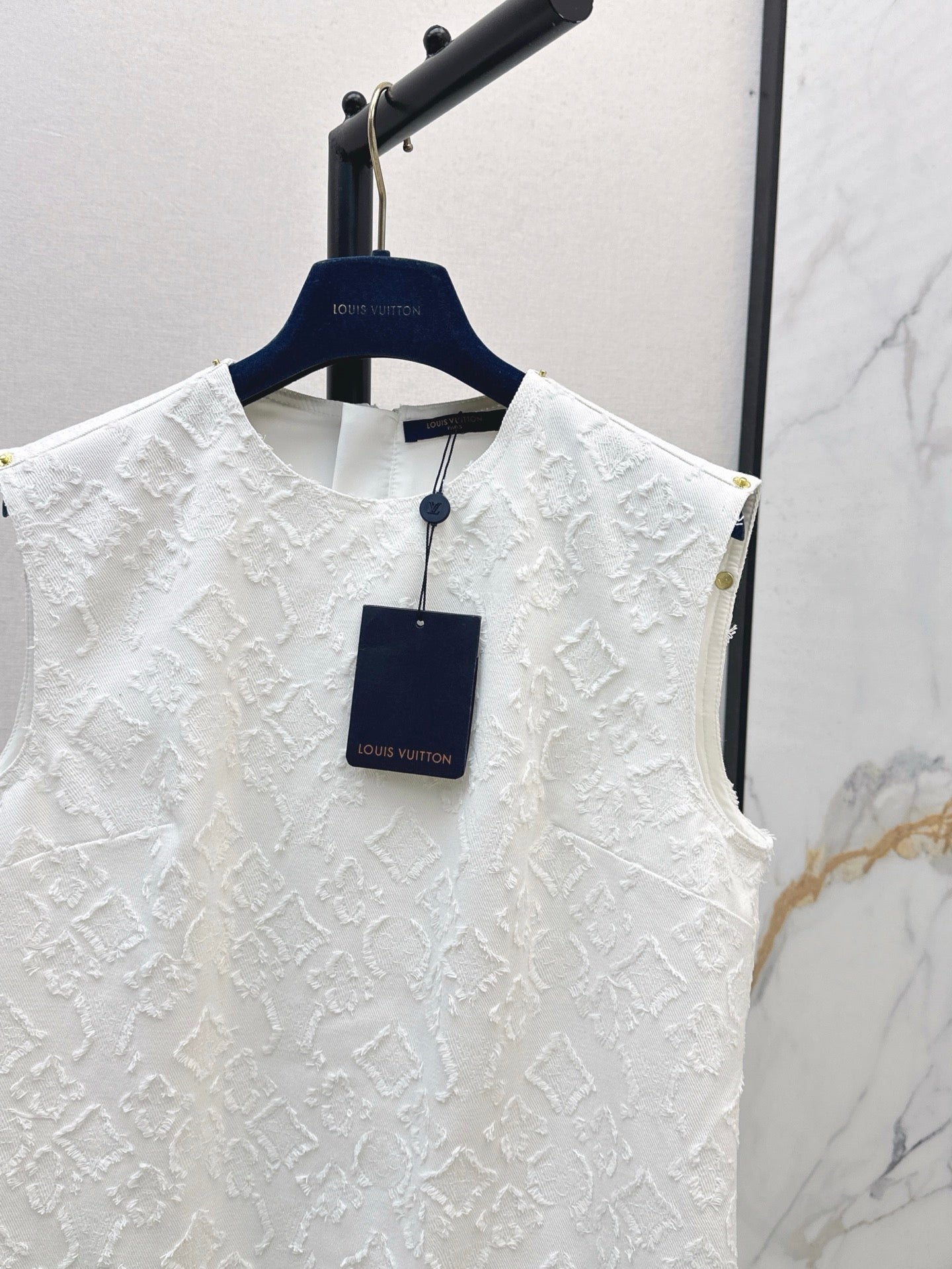 Loui* 25ss monogram jacquard denim dress