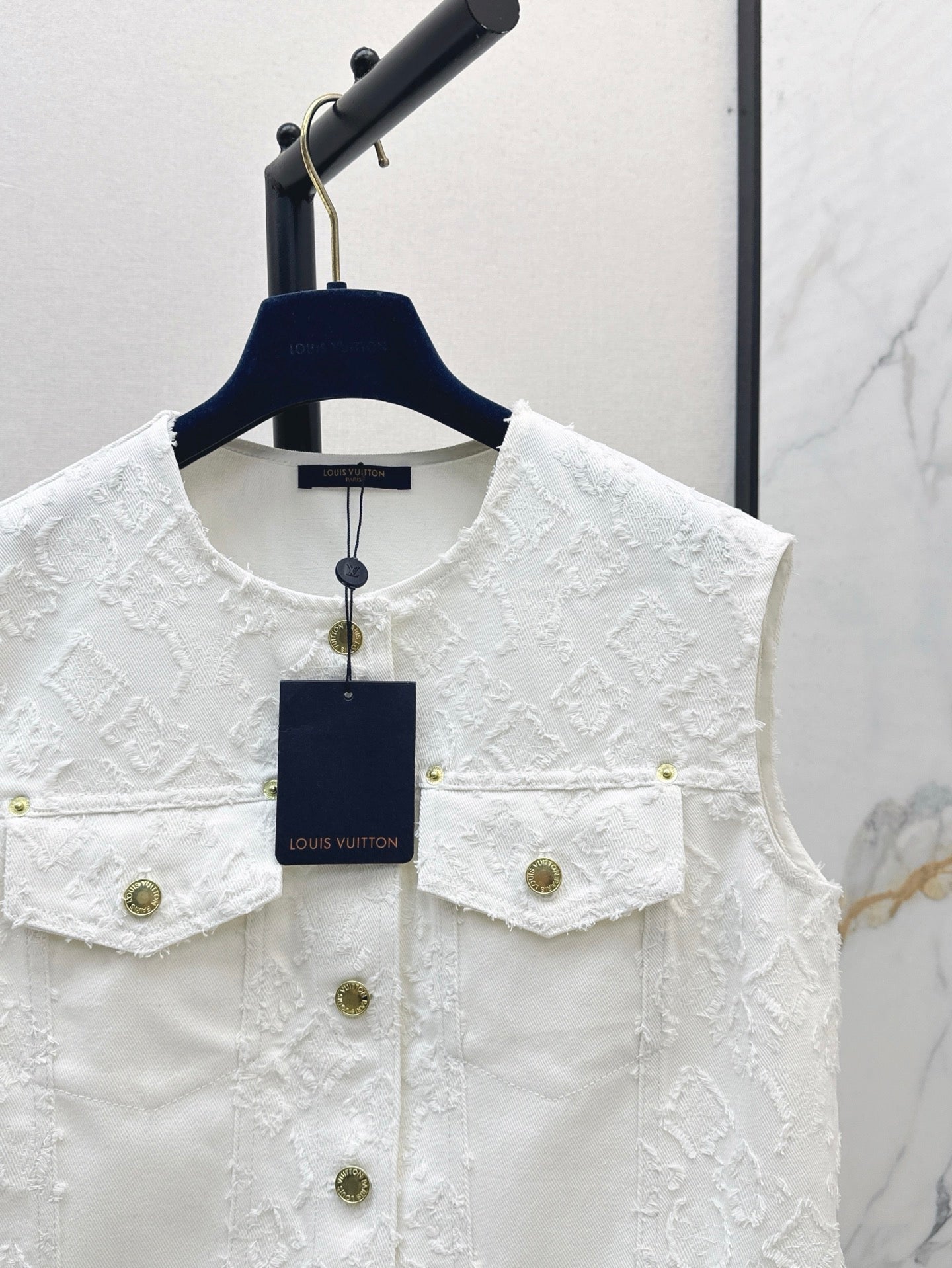 Loui* 25ss monogram jacquard denim vest