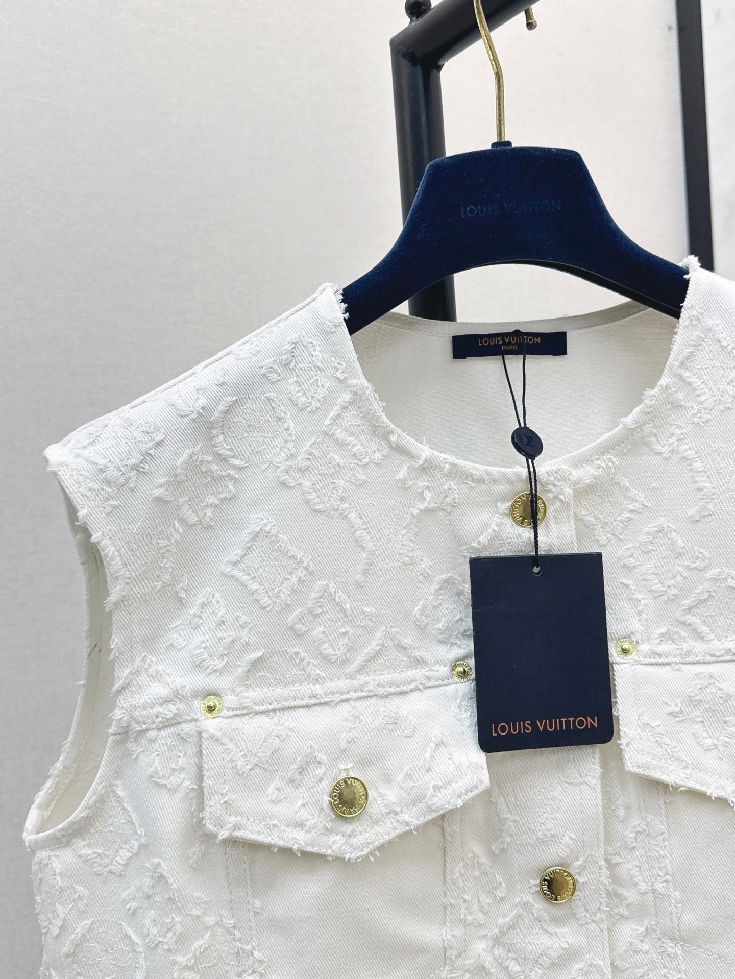 Loui* 25ss monogram jacquard denim vest