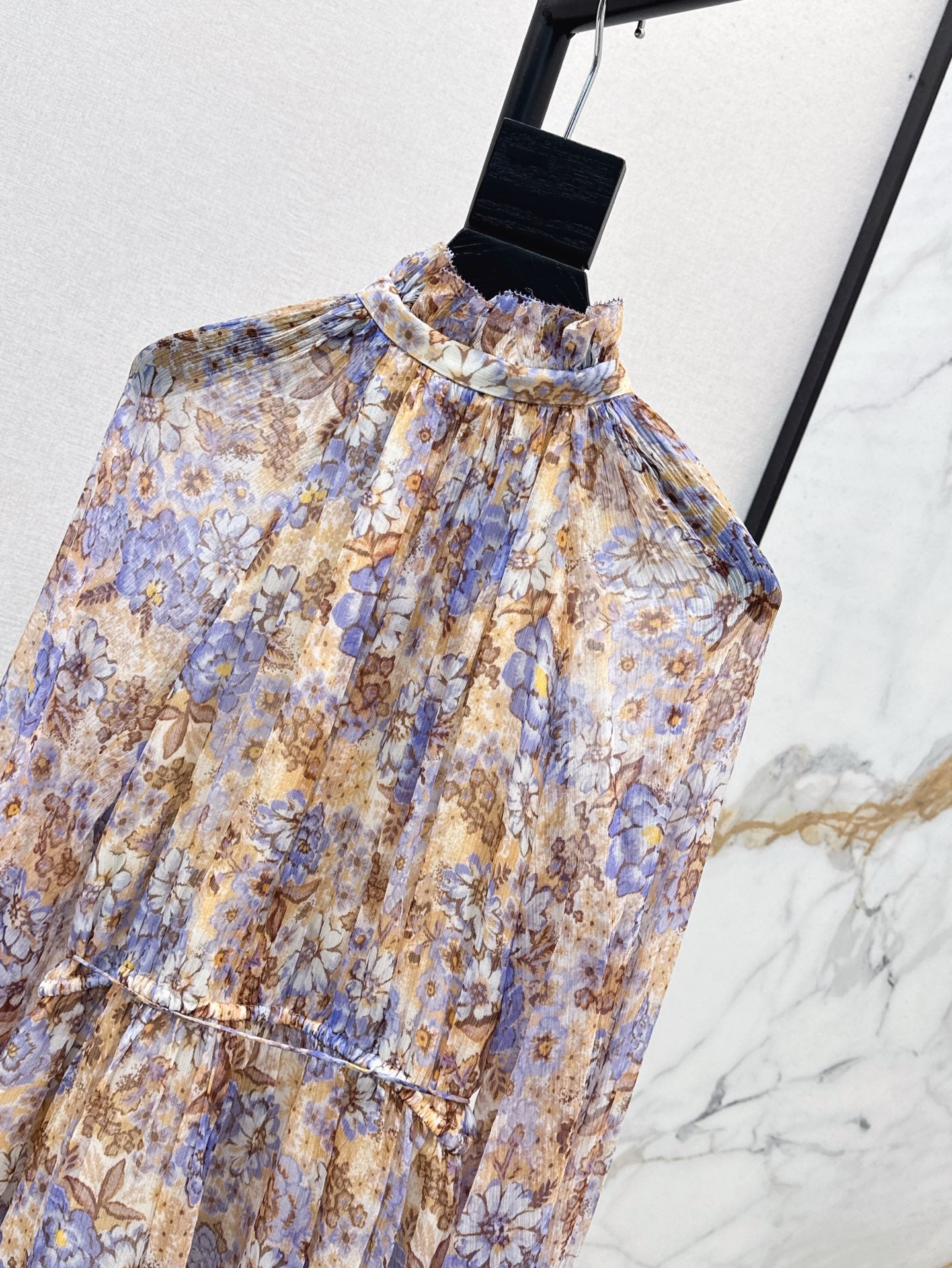 Zim* 25ss floral pattern silk jumpsuit