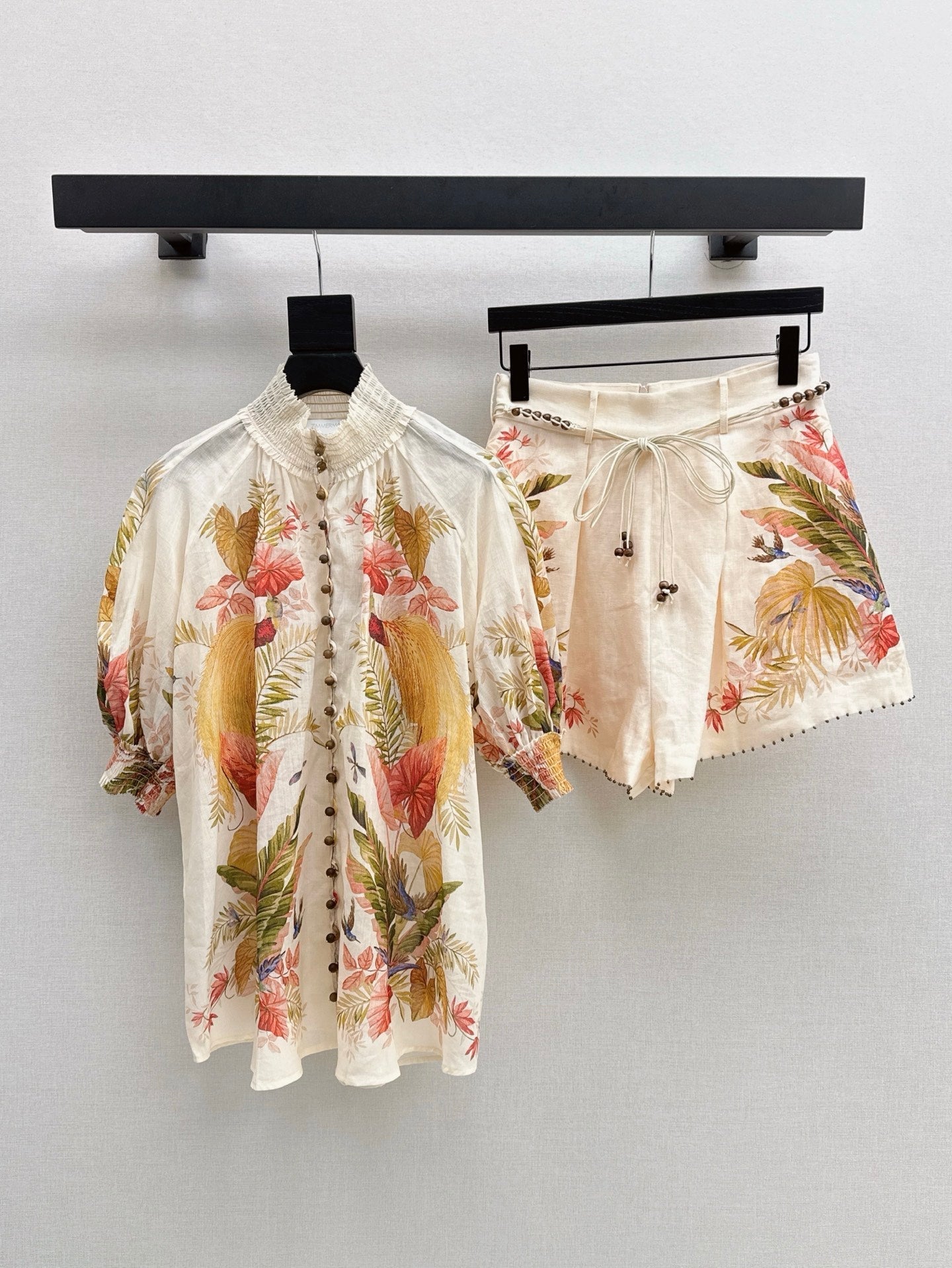 Zim* 25ss floral printed shorts