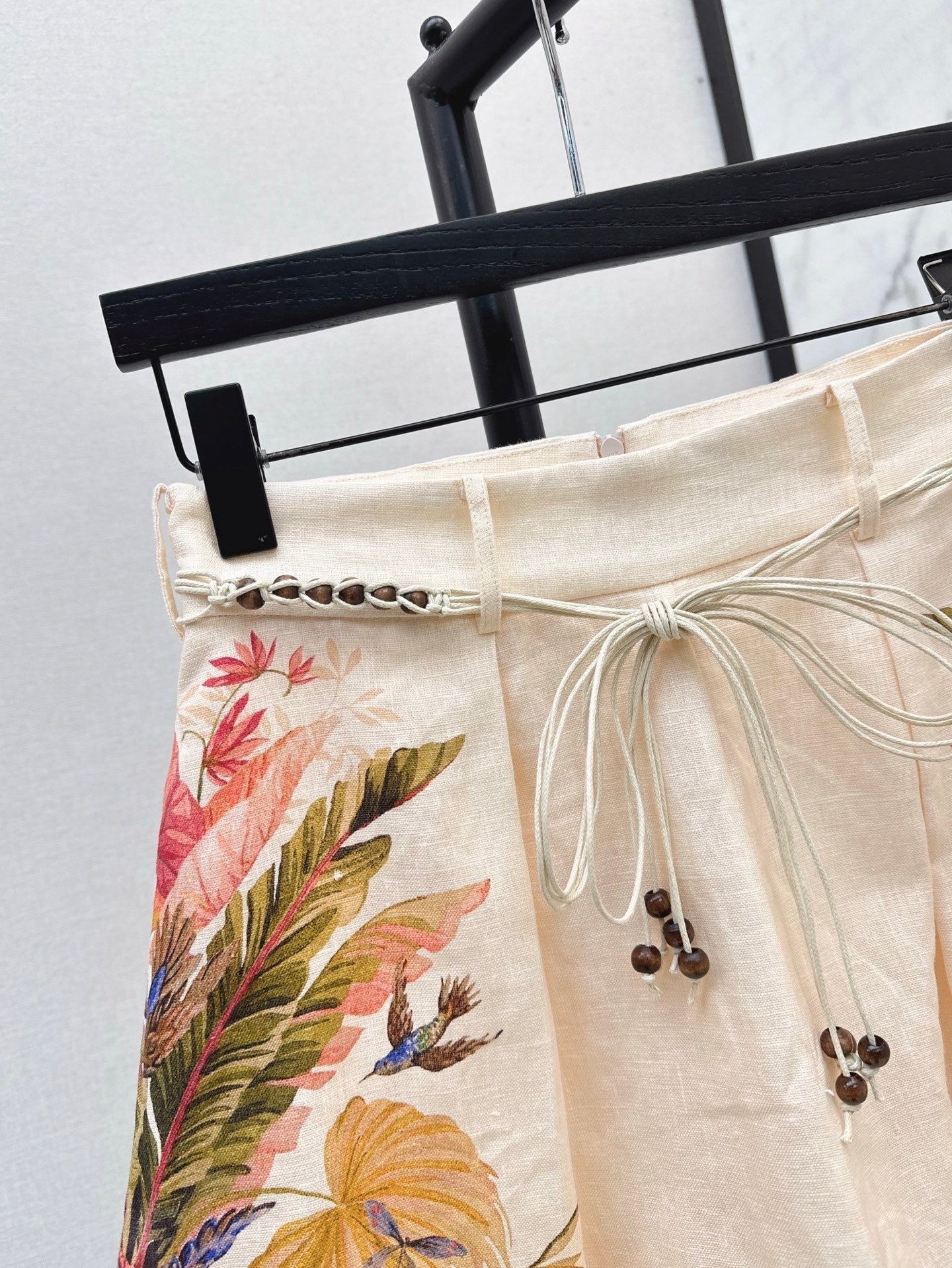 Zim* 25ss floral printed shorts