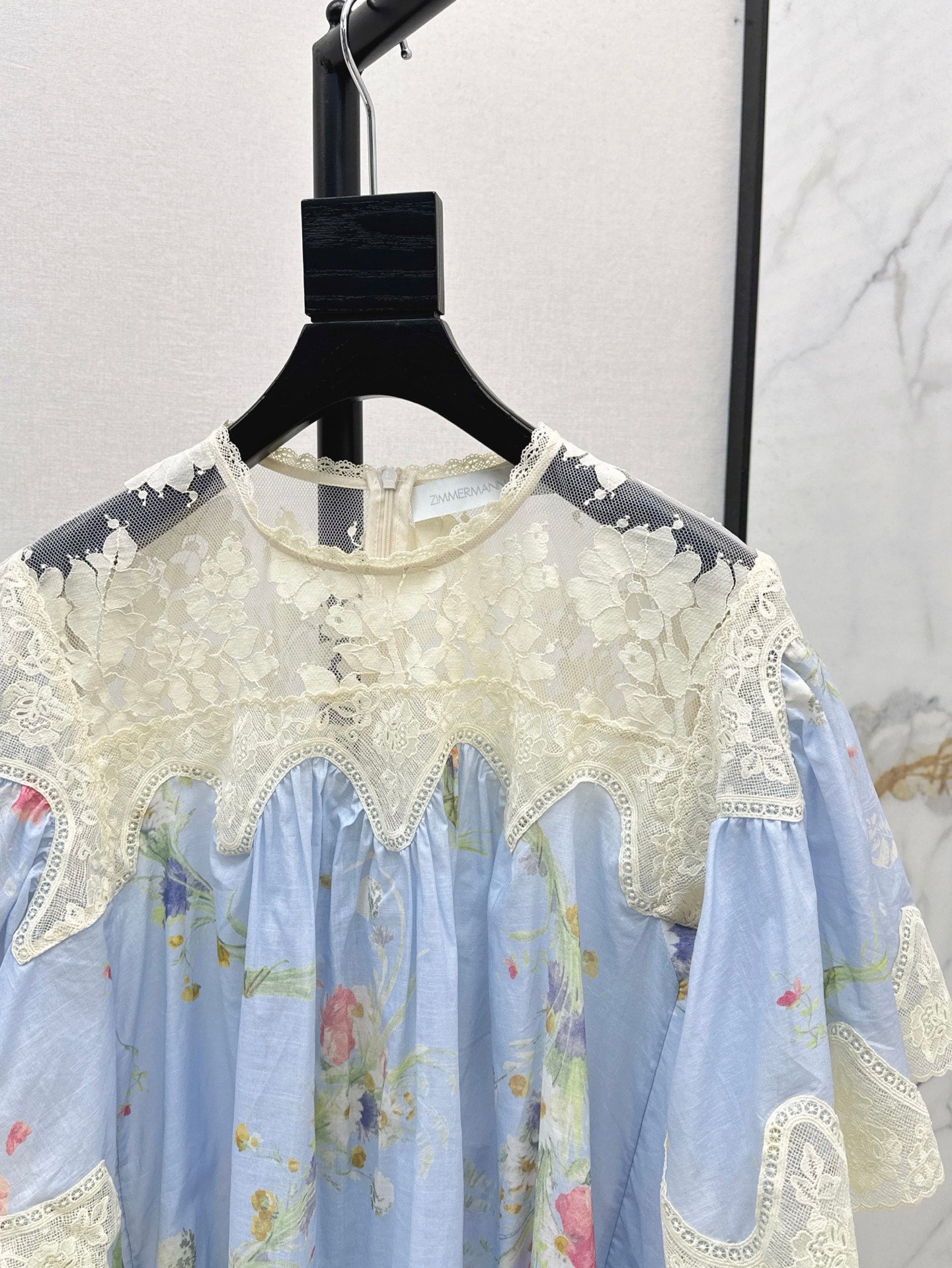 Zim* 25ss lace cape shirt