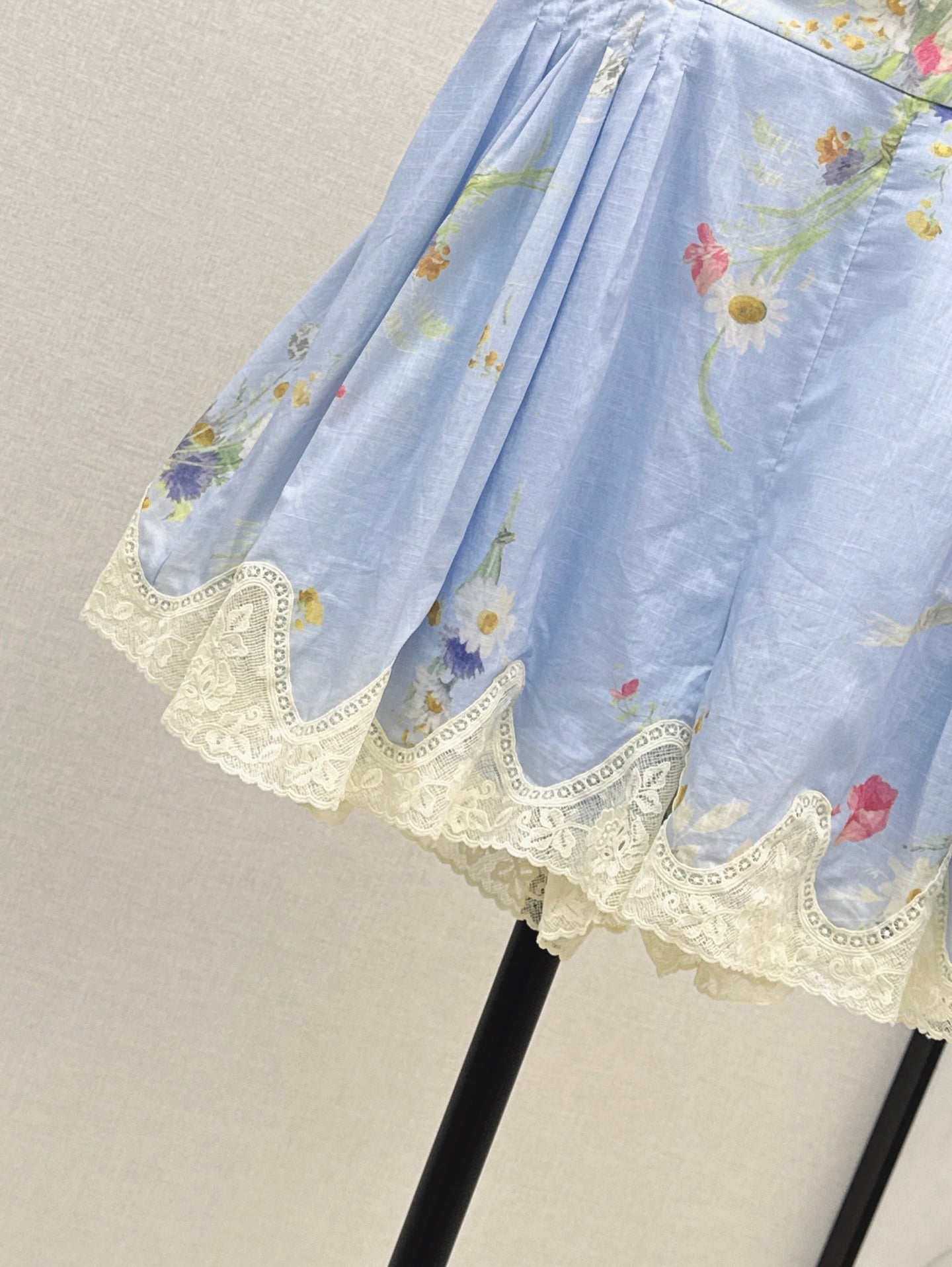 Zim* 25ss lace skorts