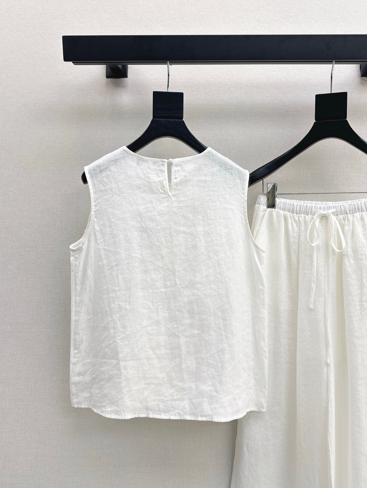 Lor*P 25ss embroidered linen suit