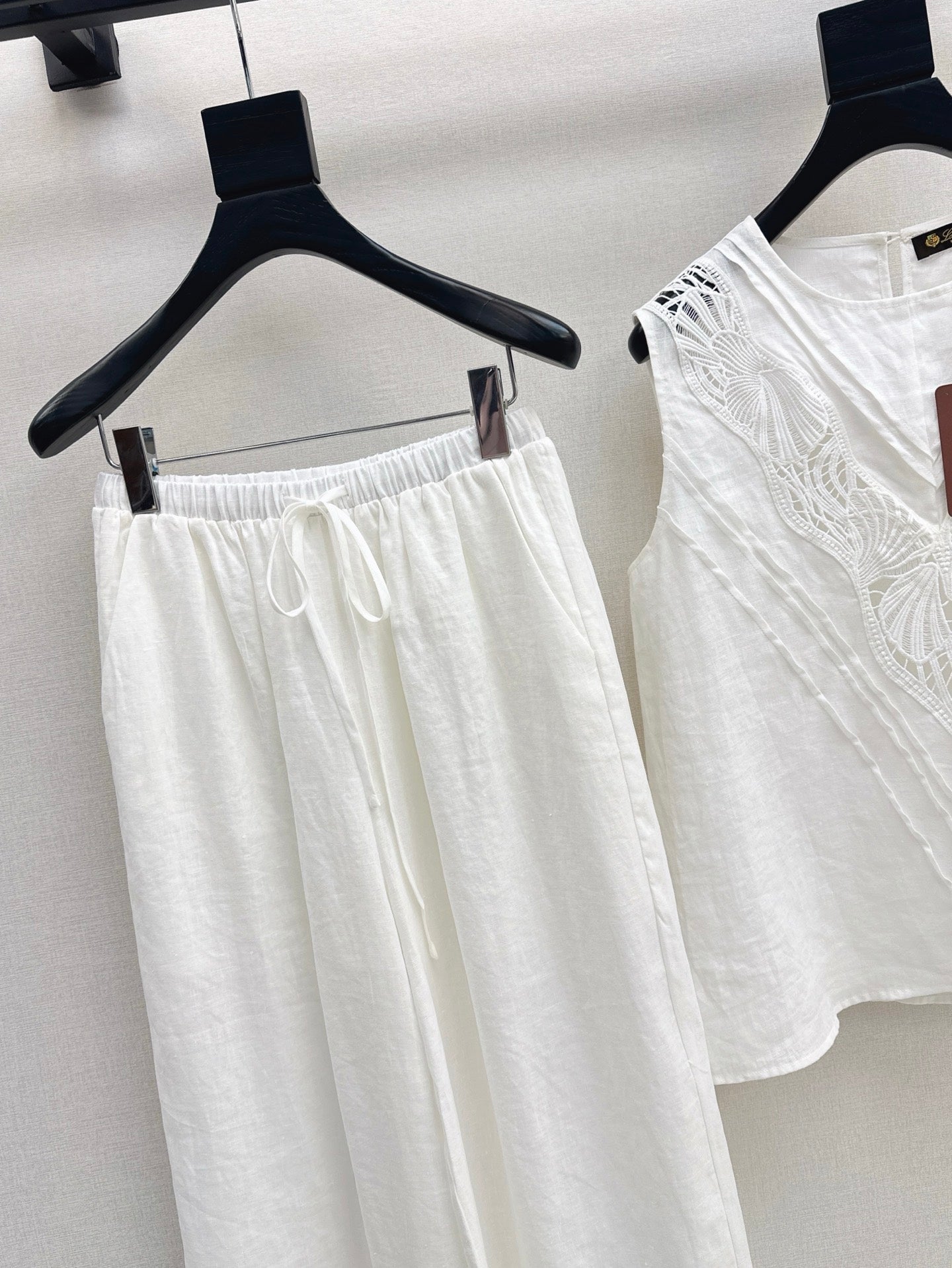 Lor*P 25ss embroidered linen suit